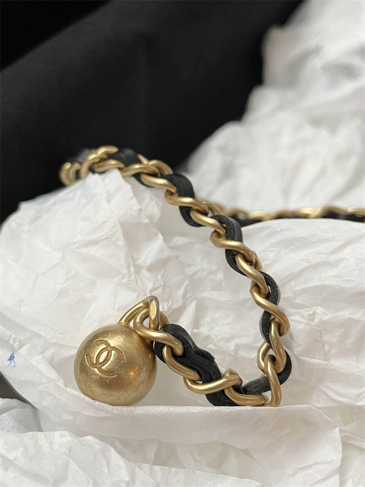 TOP CHANEL Mini Vanity Case Perfect Fit Bag - Black