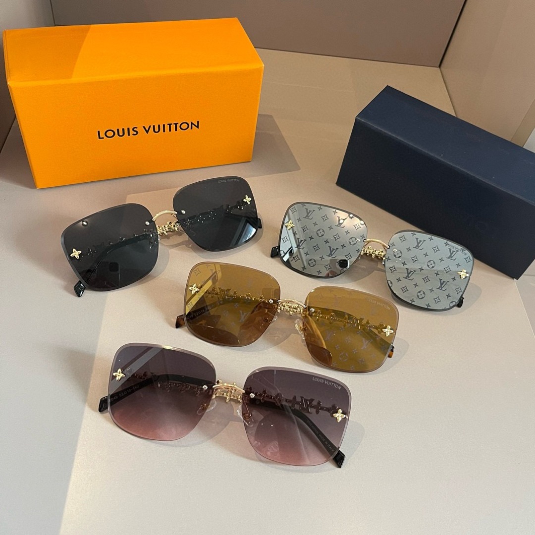 TOP Louis Vuitton LV Sunglasses - 4 Colors