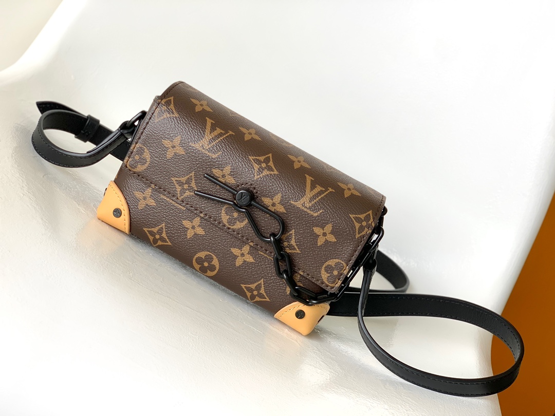 TOP Louis Vuitton LV Monogram Eclipse Steamer Mini Bag 18 x 11 x 6.5 cm