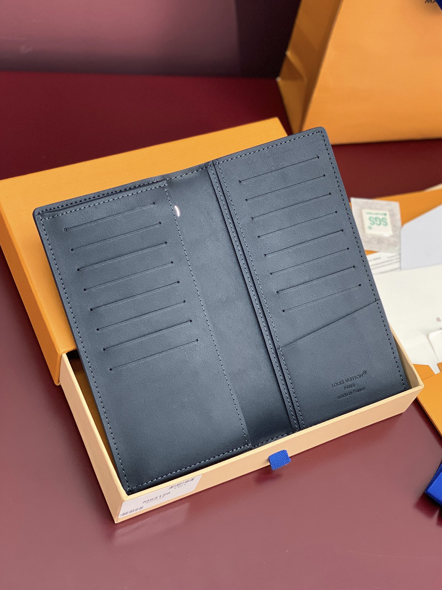 TOP Louis Vuitton LV Aerogram Brazza Wallet Cowhide 19x2x10cm - 2 Color