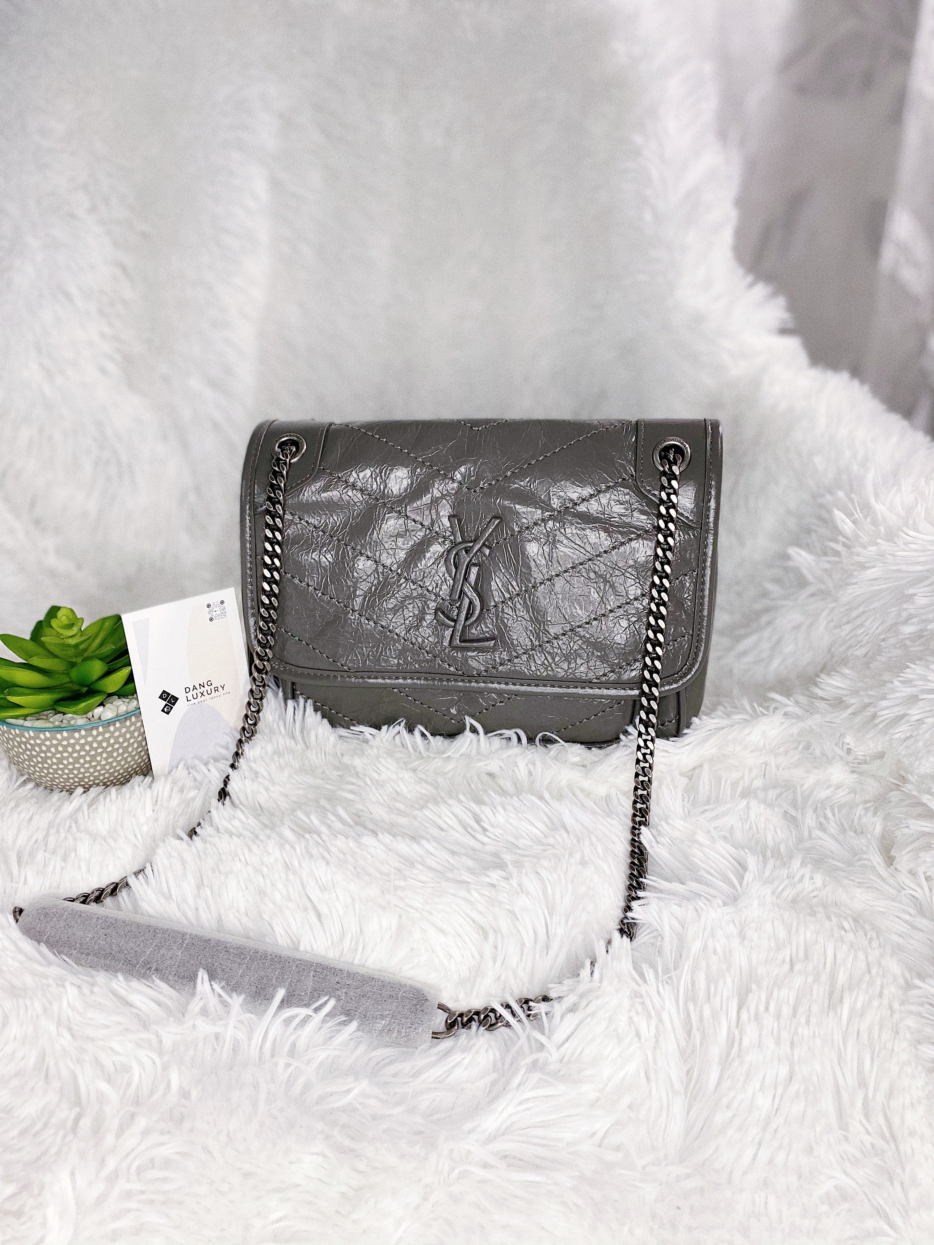 TOP Yves Saint Laurent YSL Niki Small Bag Aged Leather 22cm - Stormy Grey