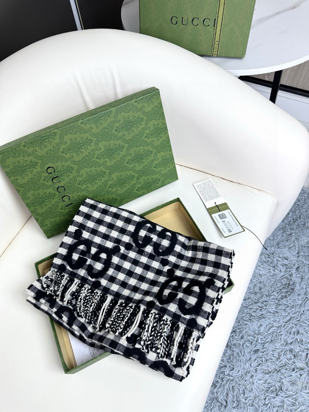 TOP GUCCI Cashmere Scarf  35x 220cm - 2 Colors