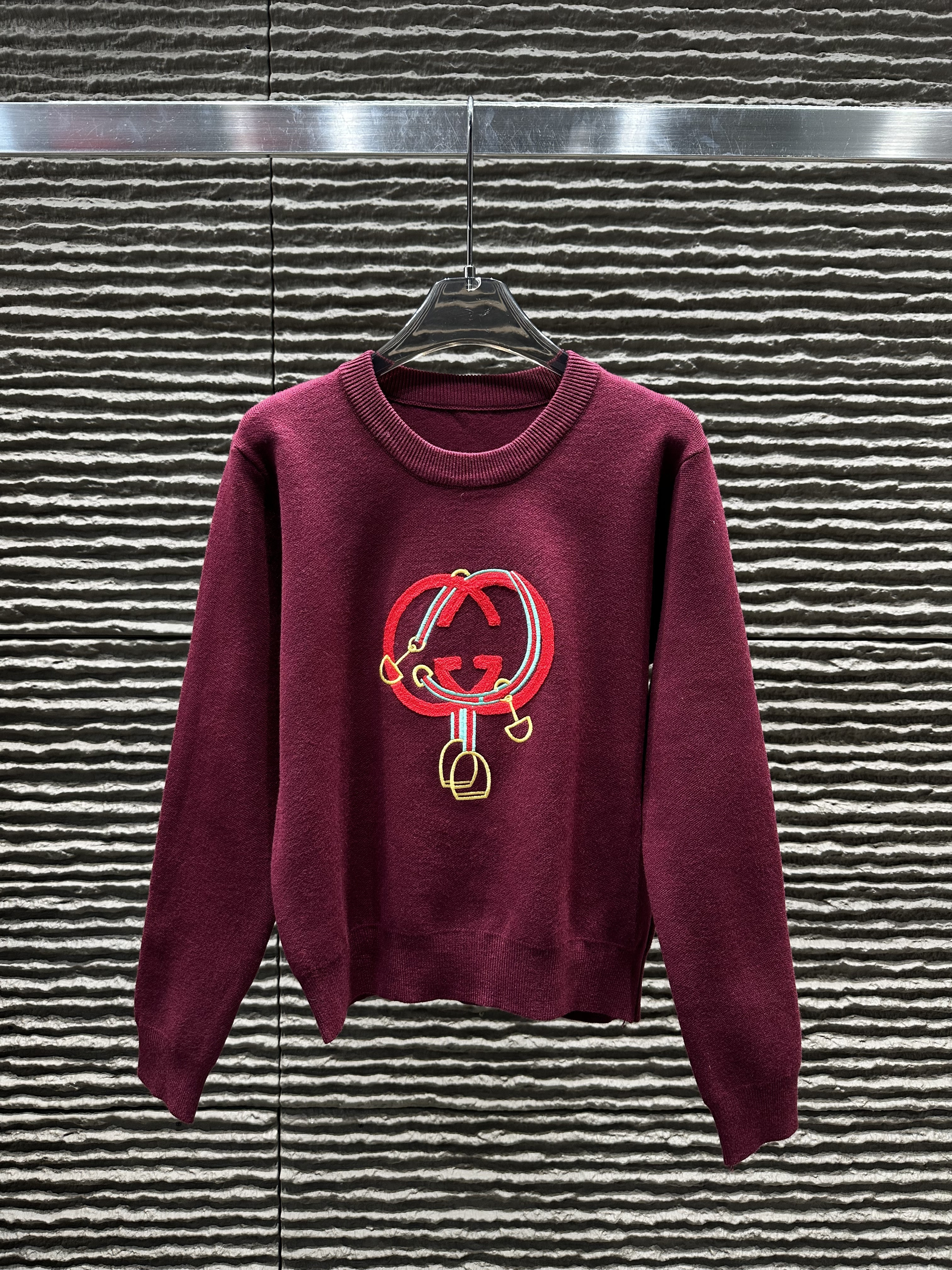 TOP GUCCI Sweater - 3 Colors