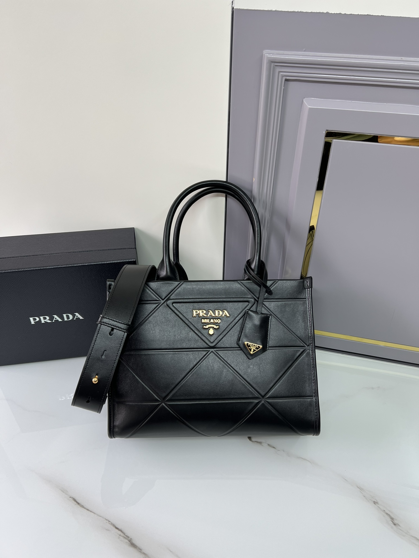 TOP PRADA Calfskin Tote Bags - Black - 30x23x9cm/35x27x10cm/39x30x12cm