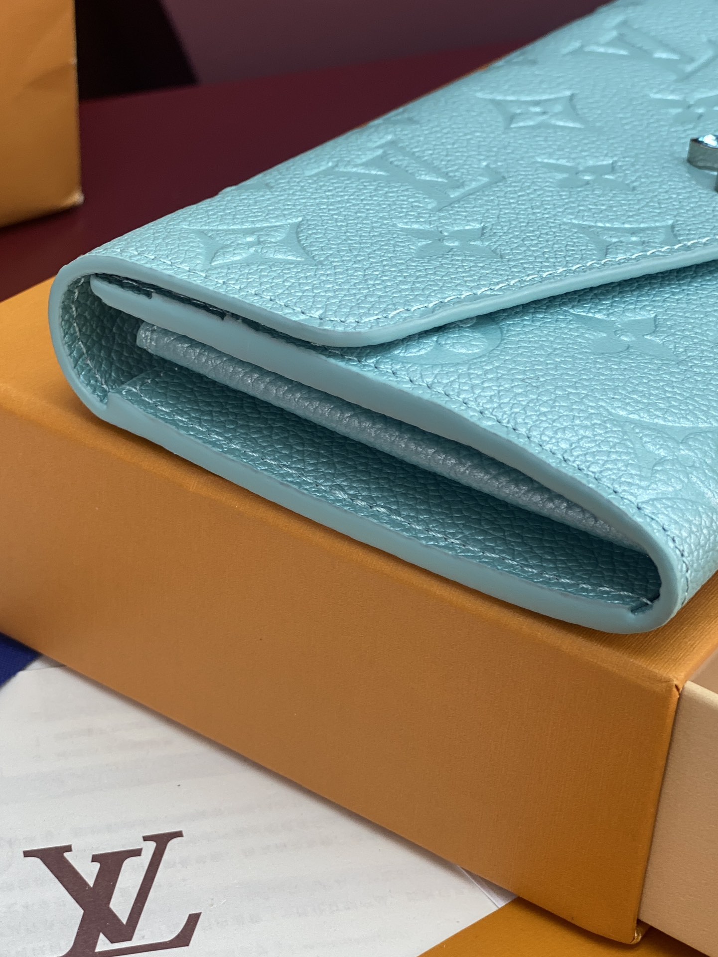 TOP Louis Vuitton LV Ski Sarah Wallet 19x10.5x2cm - Pearlescent Blue