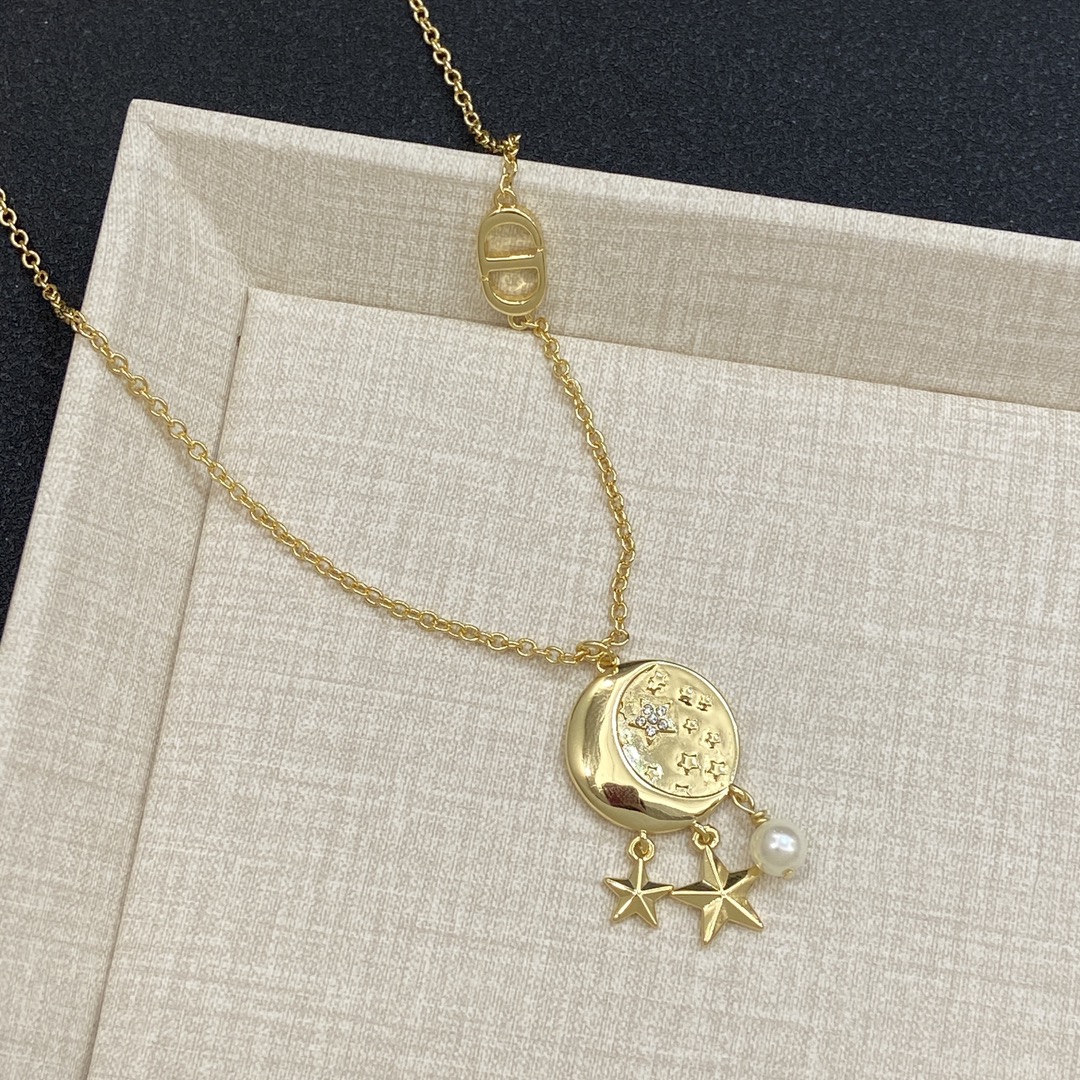 TOP Christian Dior Necklace/Bracelet/Earrings/Rings - Gold