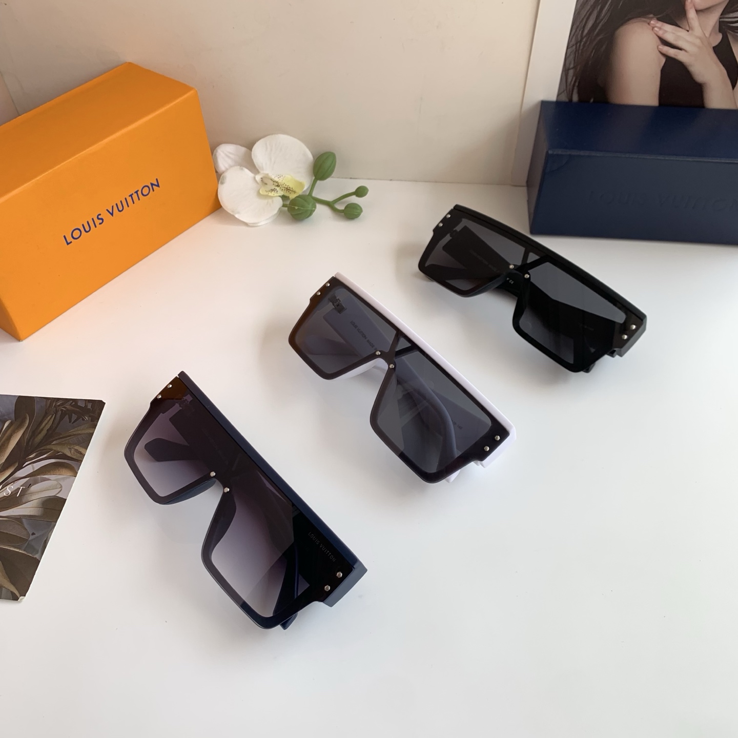 TOP Louis Vuitton LV Sunglasses - 3 Colors