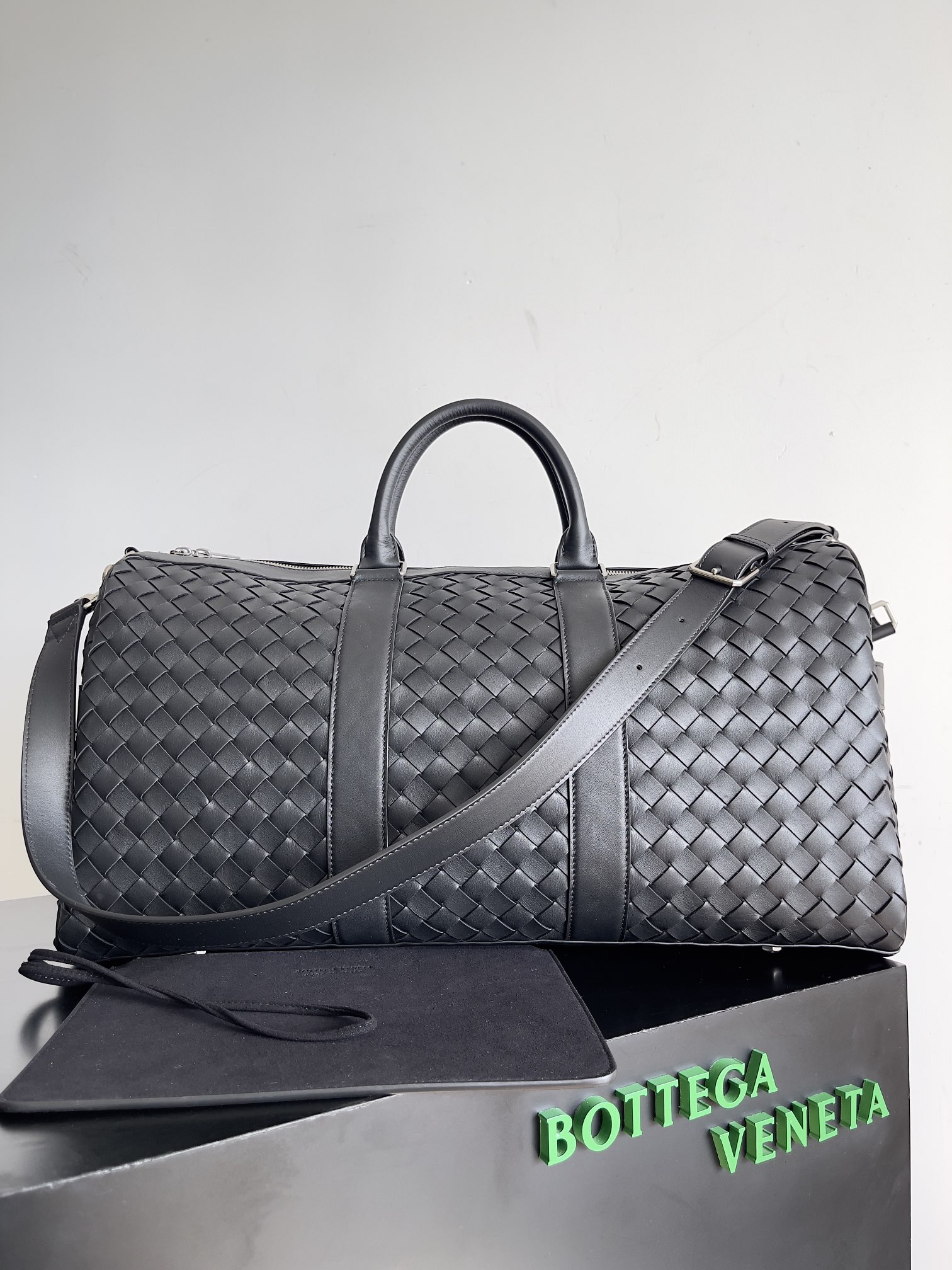 TOP Bottega Veneta BV Woven Large Travel Bag 50*27*24cm - Black