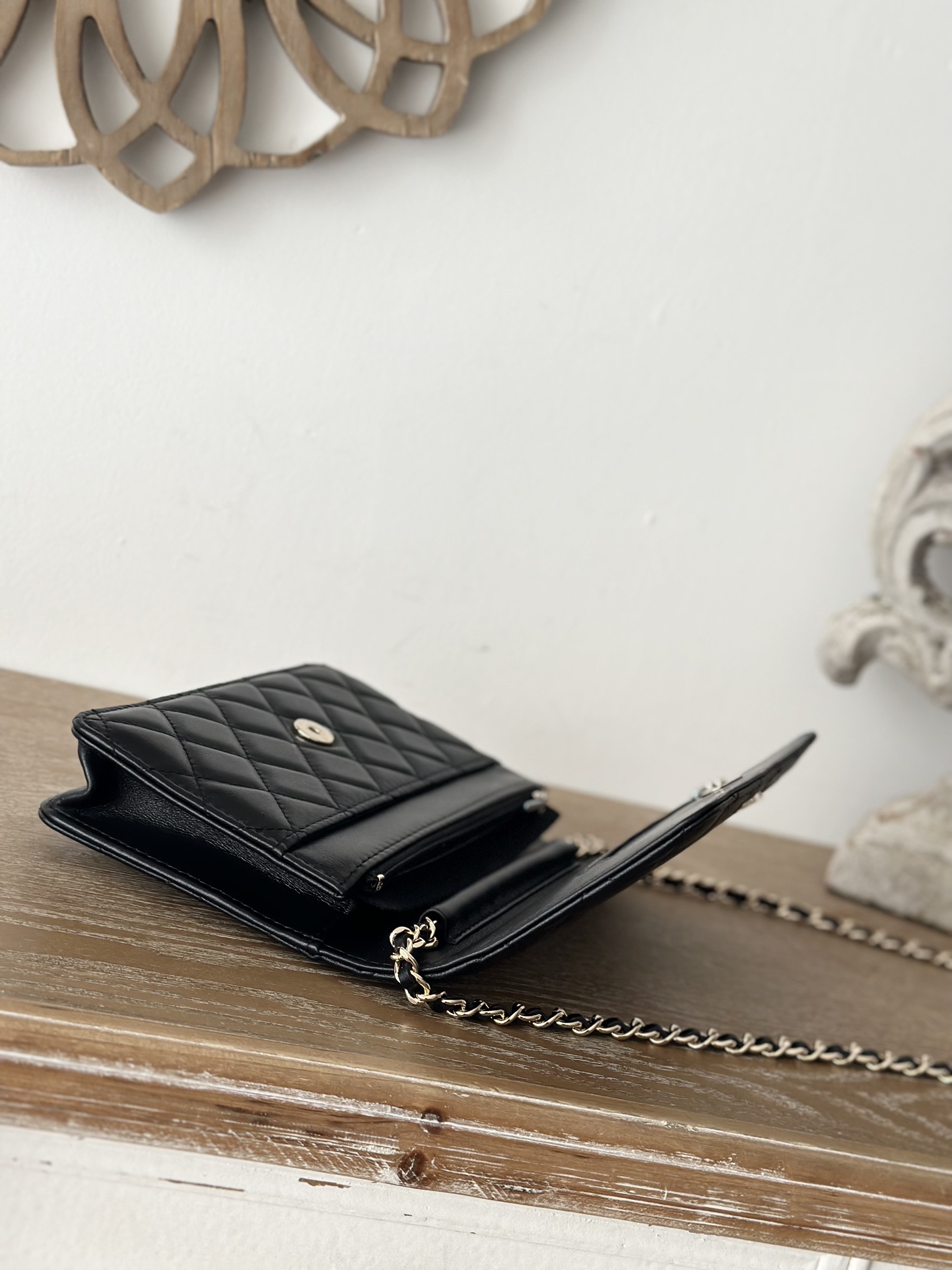 TOP CHANEL WOC Lambskin Bag 19 cm - Black