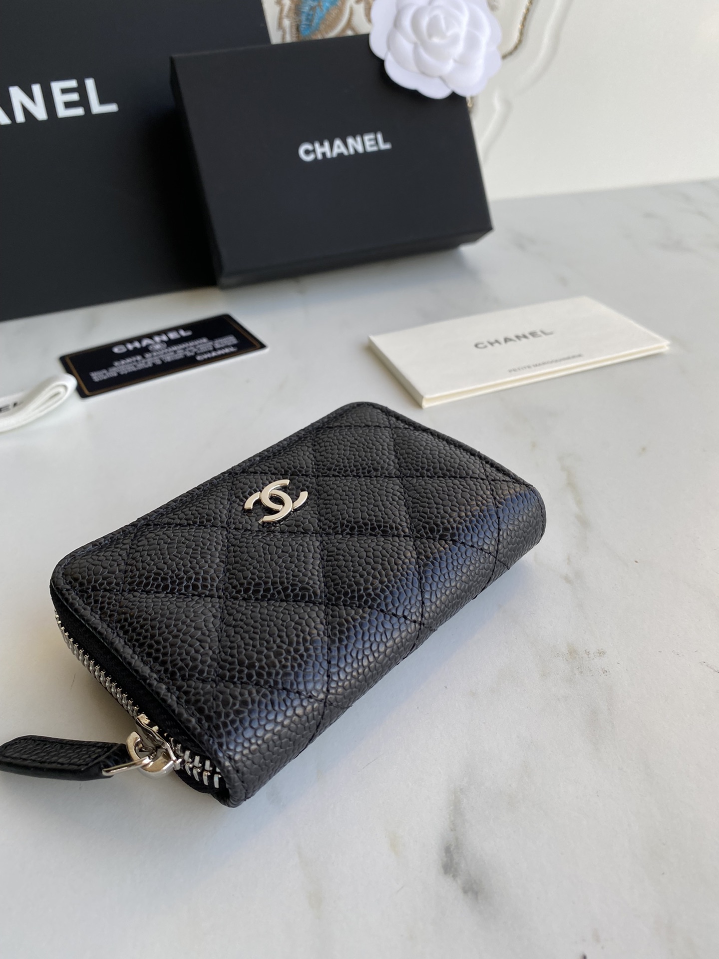 TOP CHANEL Zipper Leather Wallet - GHW&SHW - Black