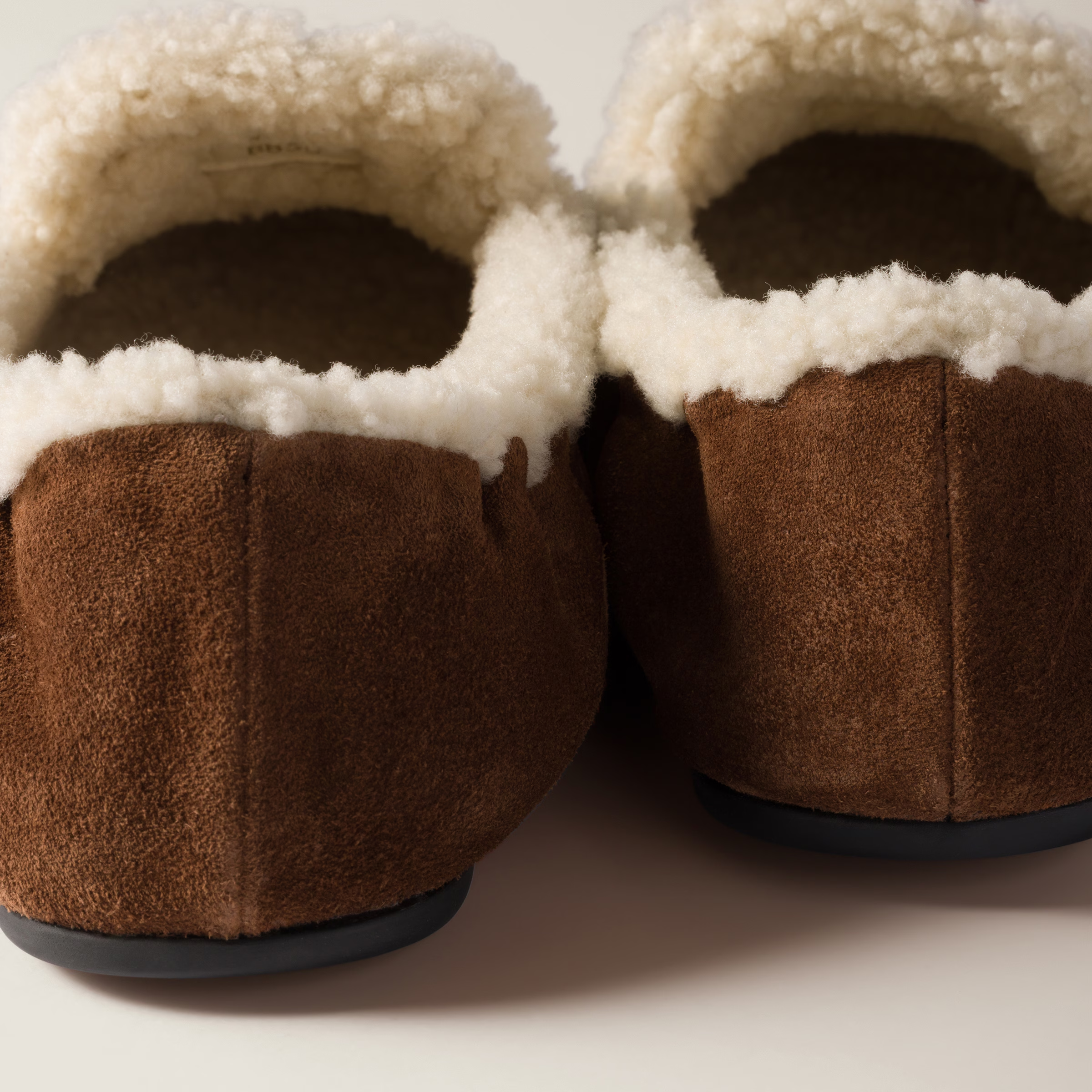 Miu Miu Ruches suede loafers (Replica)