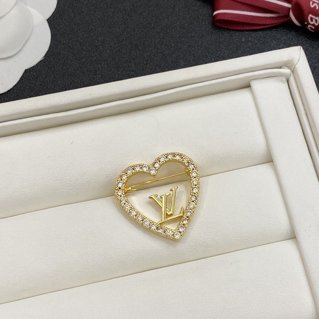 TOP Louis Vuitton LV Brooch - 3 Color