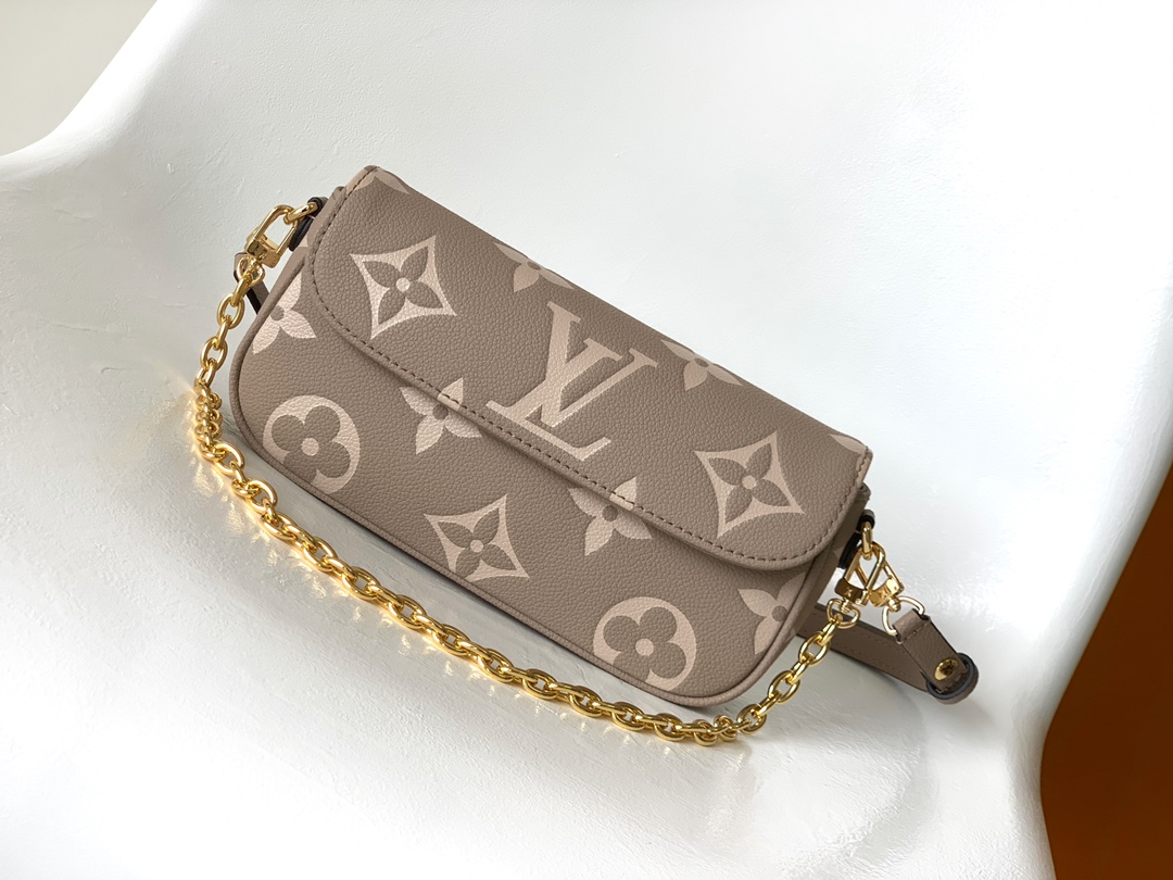 TOP Louis Vuitton LV  Monogram Empreinte Embossed Grained Calfskin Wallet - Brown