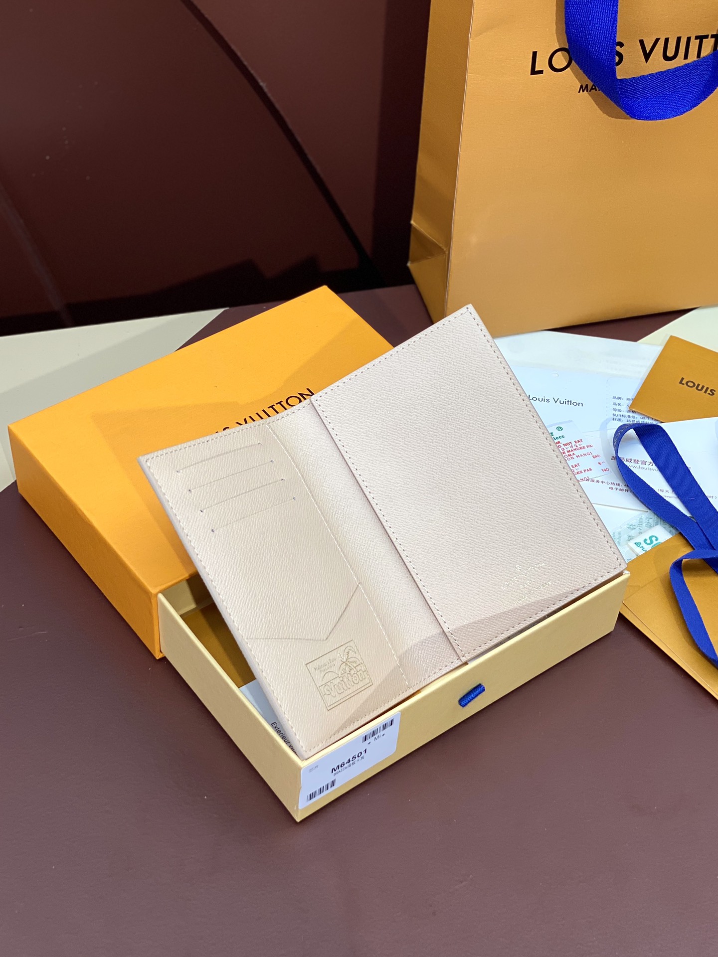 TOP Louis Vuitton LV Monogram Eclipse Card Bag Cowhide 10*14*2.5cm - Khaki