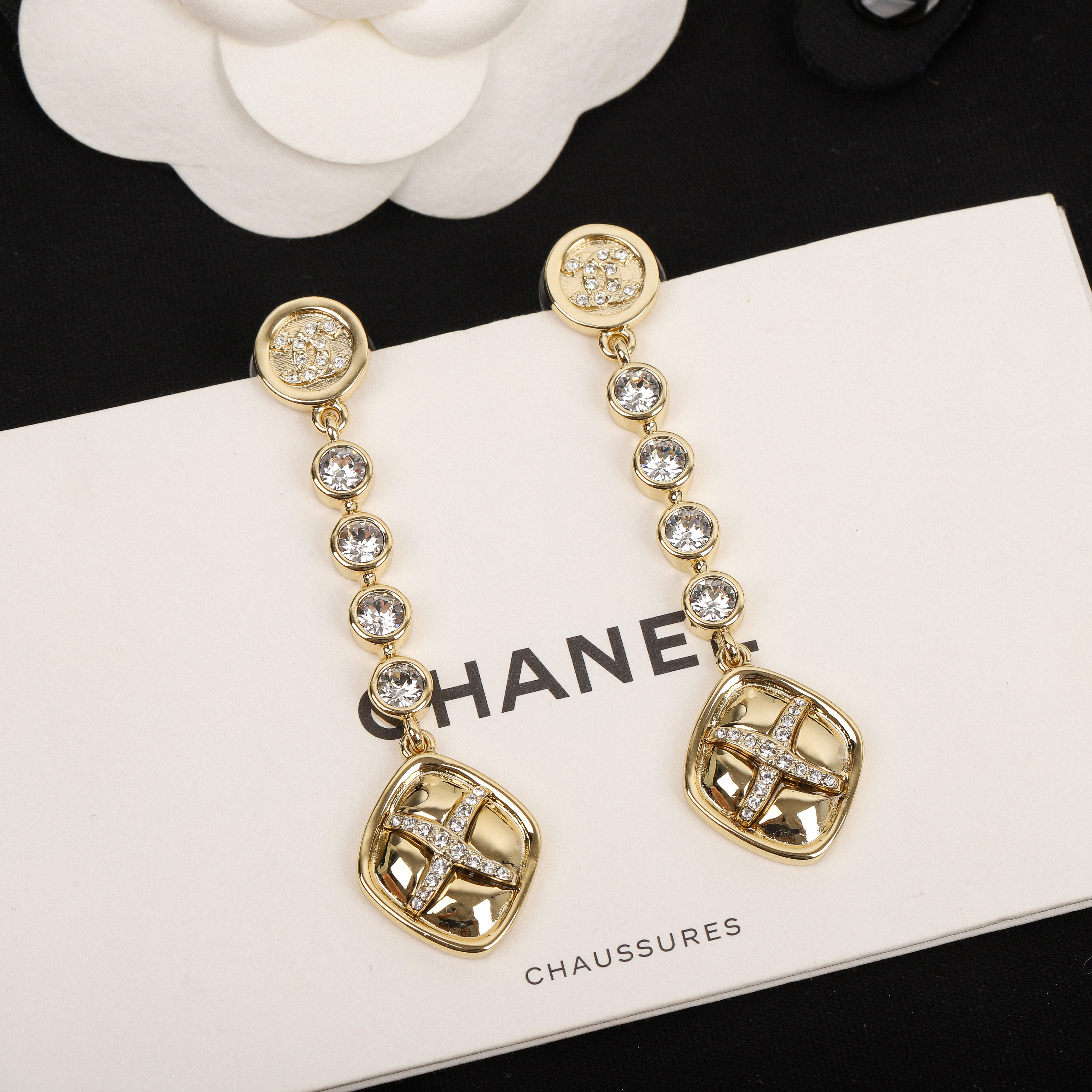 TOP CHANEL Earrings- 2 Colors