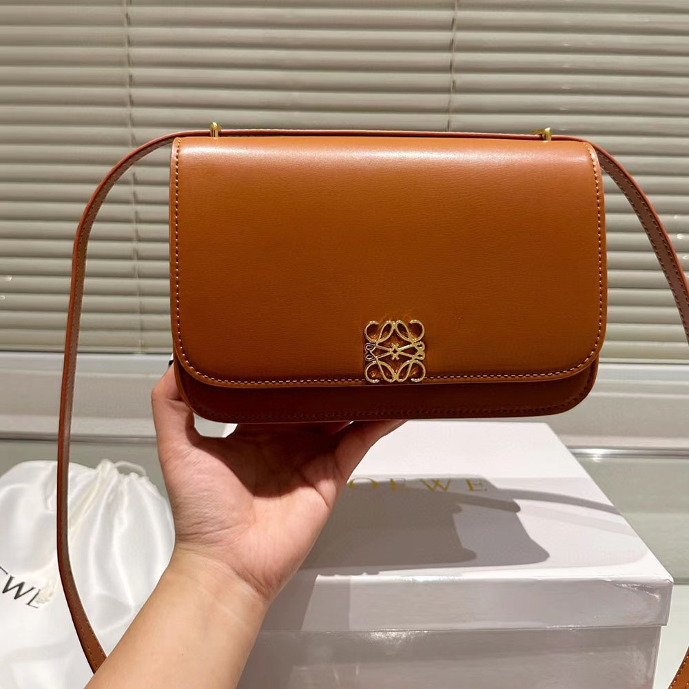 Loewe Goya Cowhide Shoulder Bag(Replica)