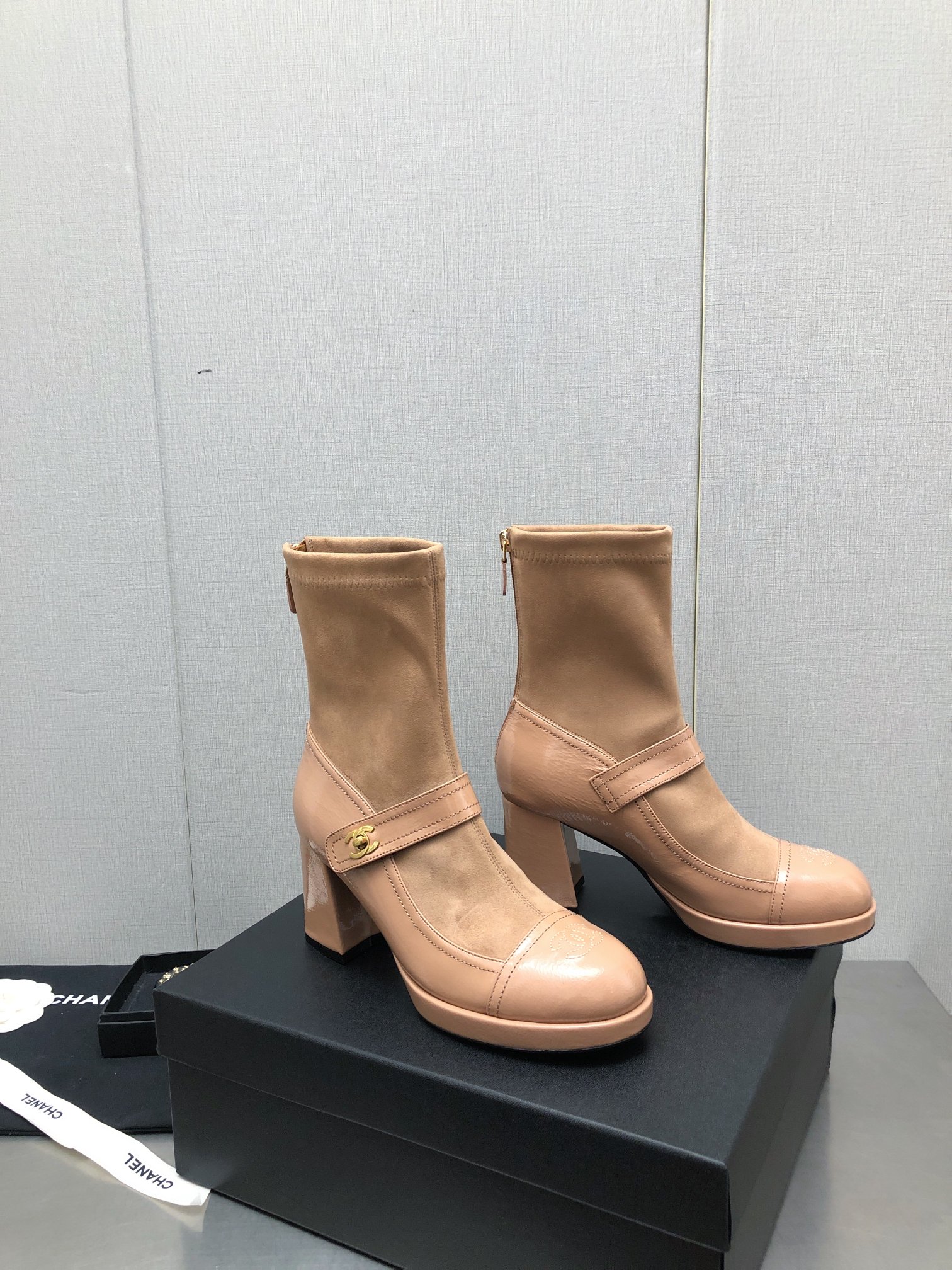 TOP CHANEL Elastic Boots - 3 Color