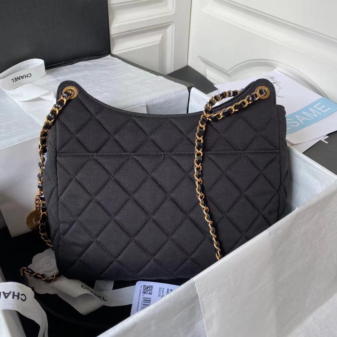 TOP CHANEL Hobo Handbag Tweeds & Fabrics- 27x31x8cm -GHW-4 colours