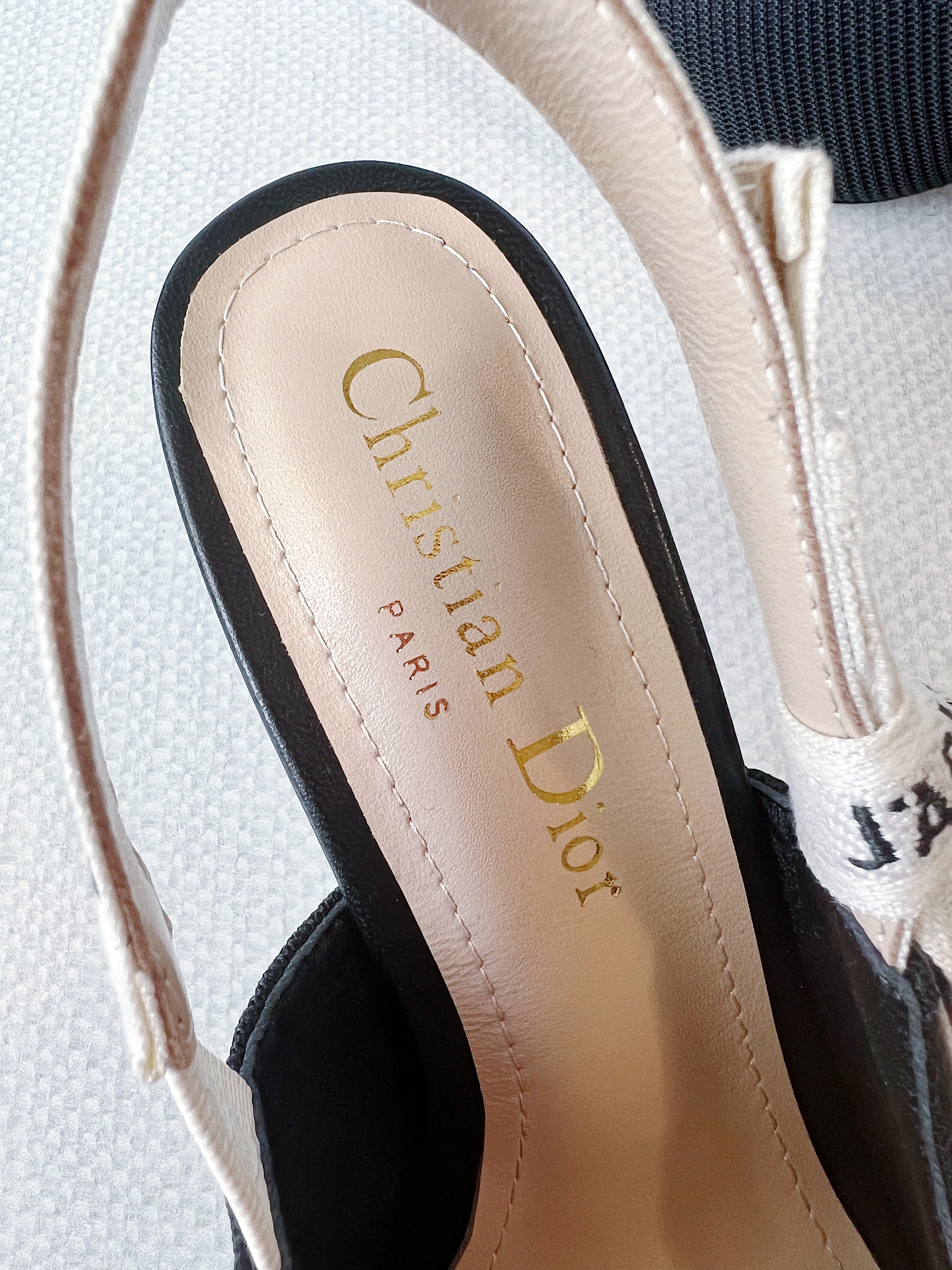 TOP Christian Dior Slingback Short Heels - Black