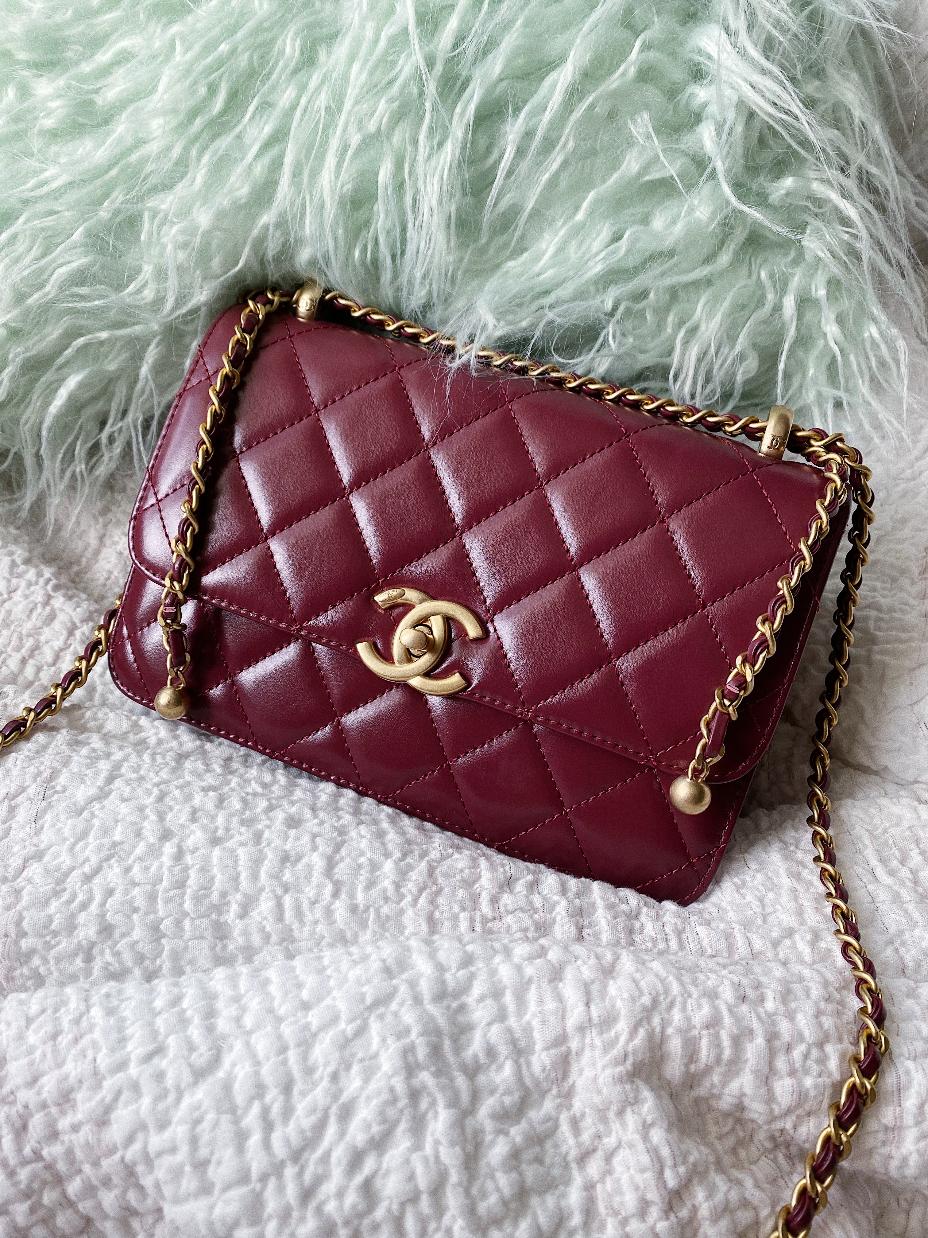 TOP CHANEL Perfect Fit Bag Calfskin - Burgundy
