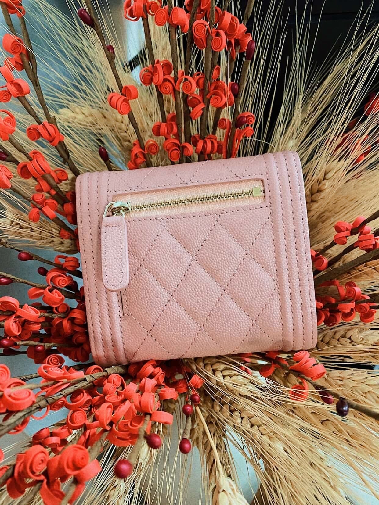 TOP CHANEL Trifold Caviar Wallet - Pink & GHW