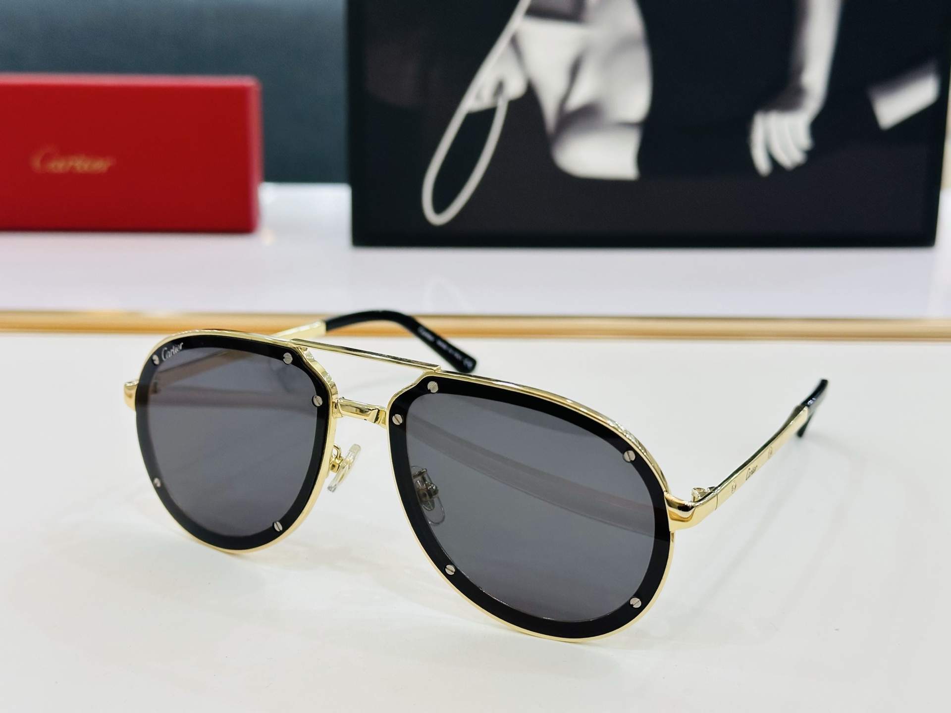 TOP Cartier Sunglasses - 6 Color