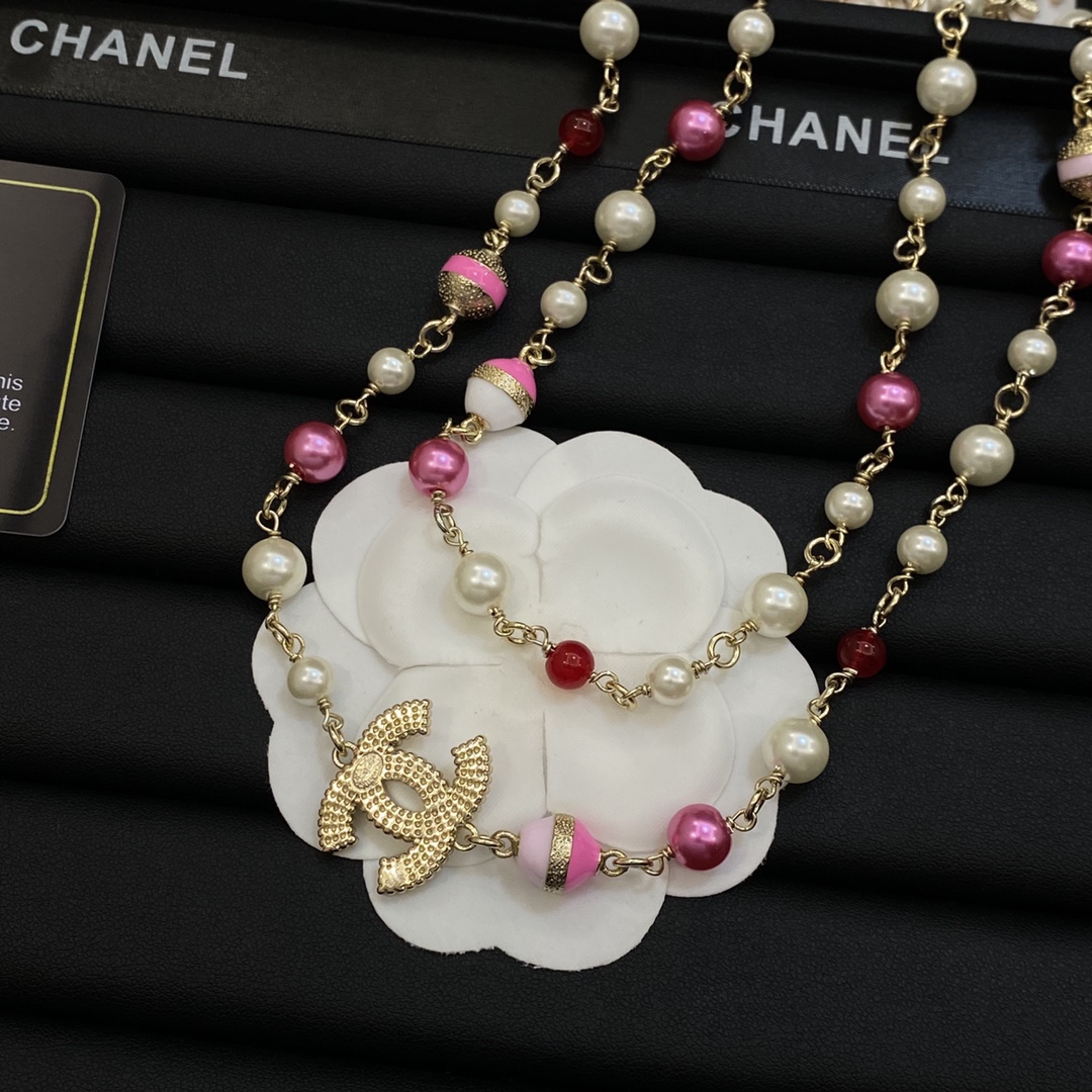 TOP CHANEL Sweater Chain with Pearl - Pink