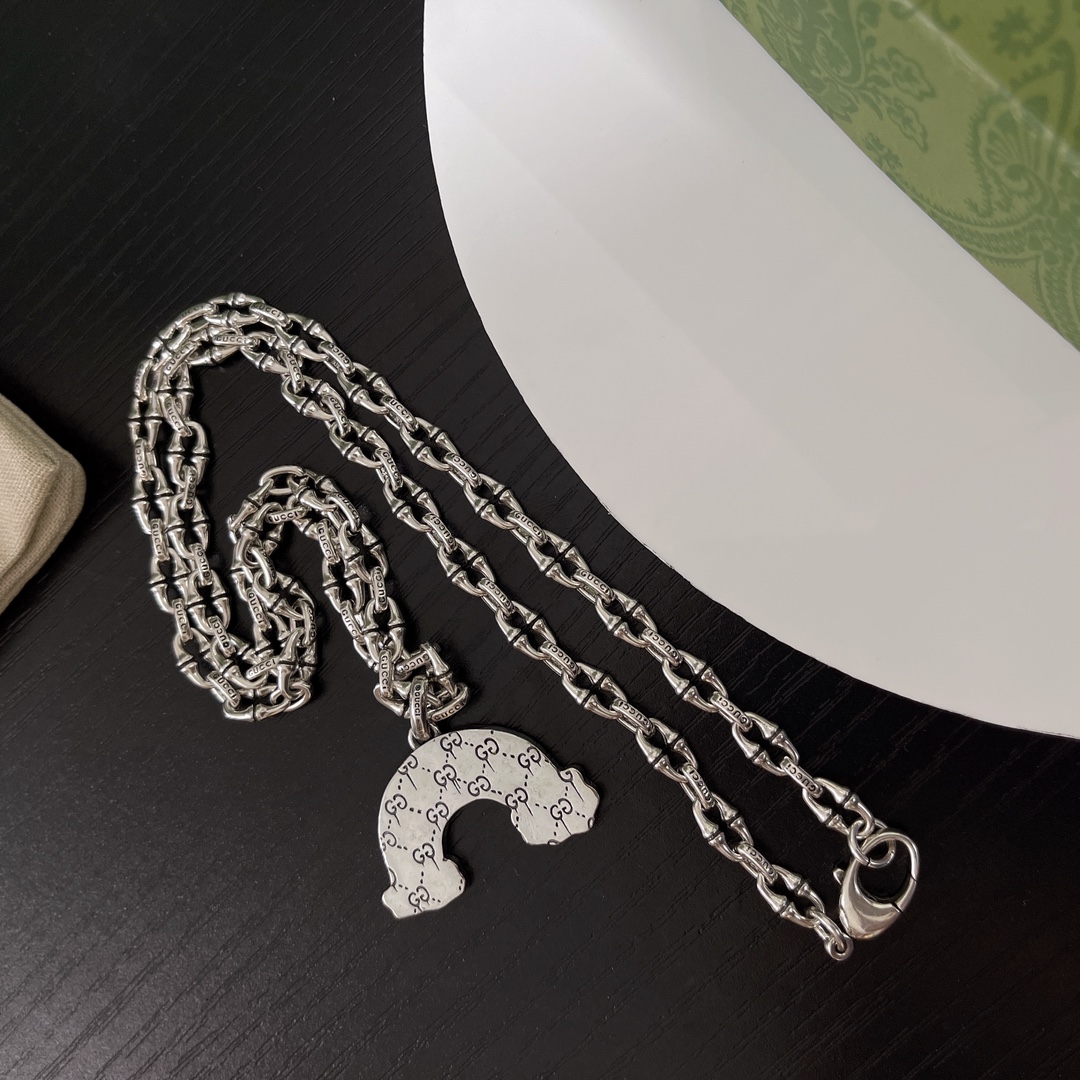 TOP GUCCI Rainbow Necklace - Silver