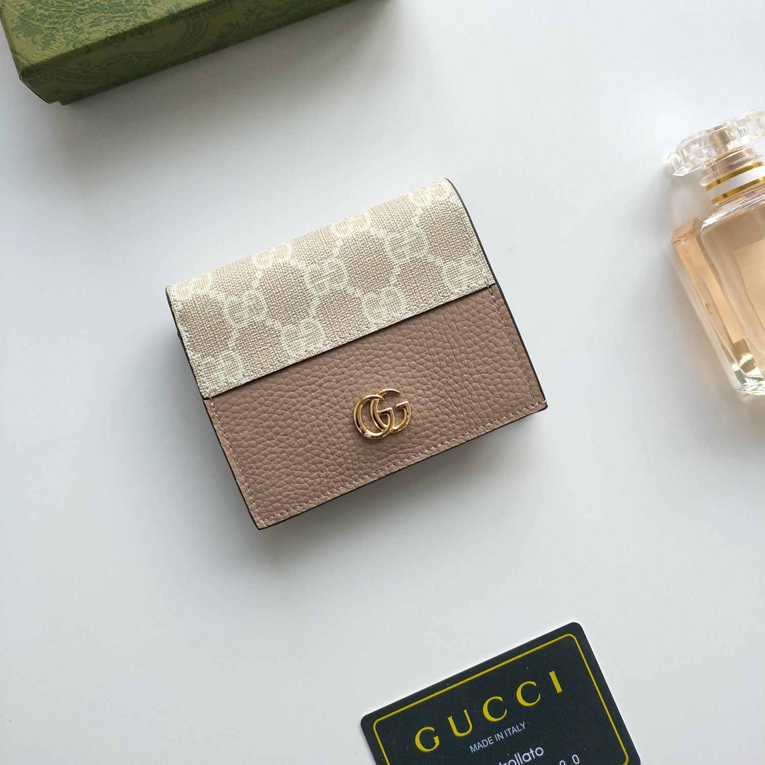 Gucci Unisex GG Marmont Card Case Wallet(Replica)