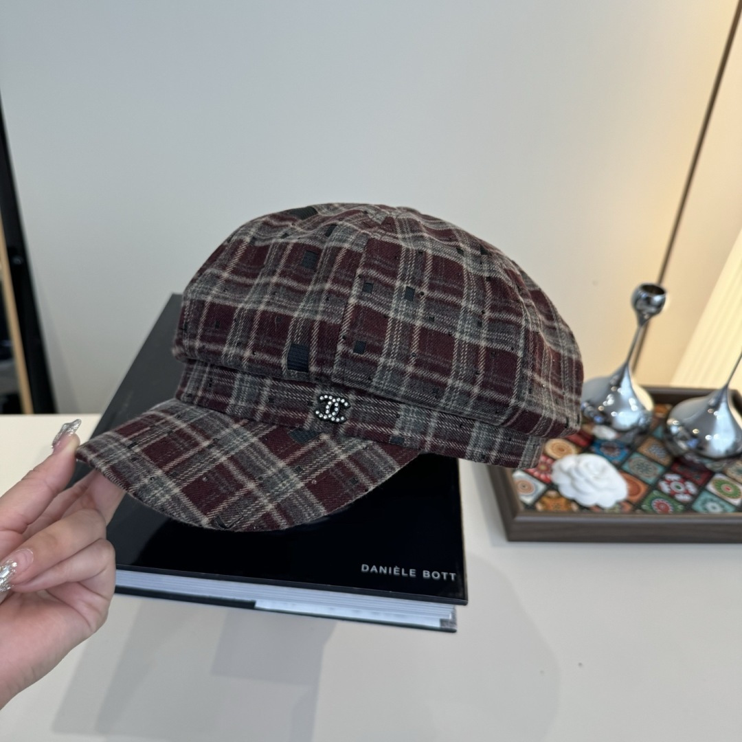 TOP CHANEL Beret Hat - 2 Colors