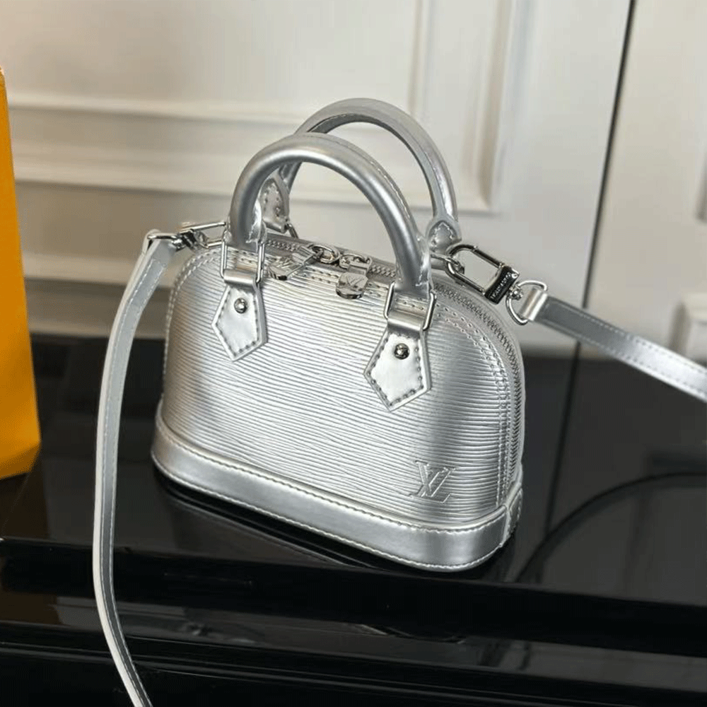 Louis Vuitton M82411 Nano Alma（10A Mirror Version）