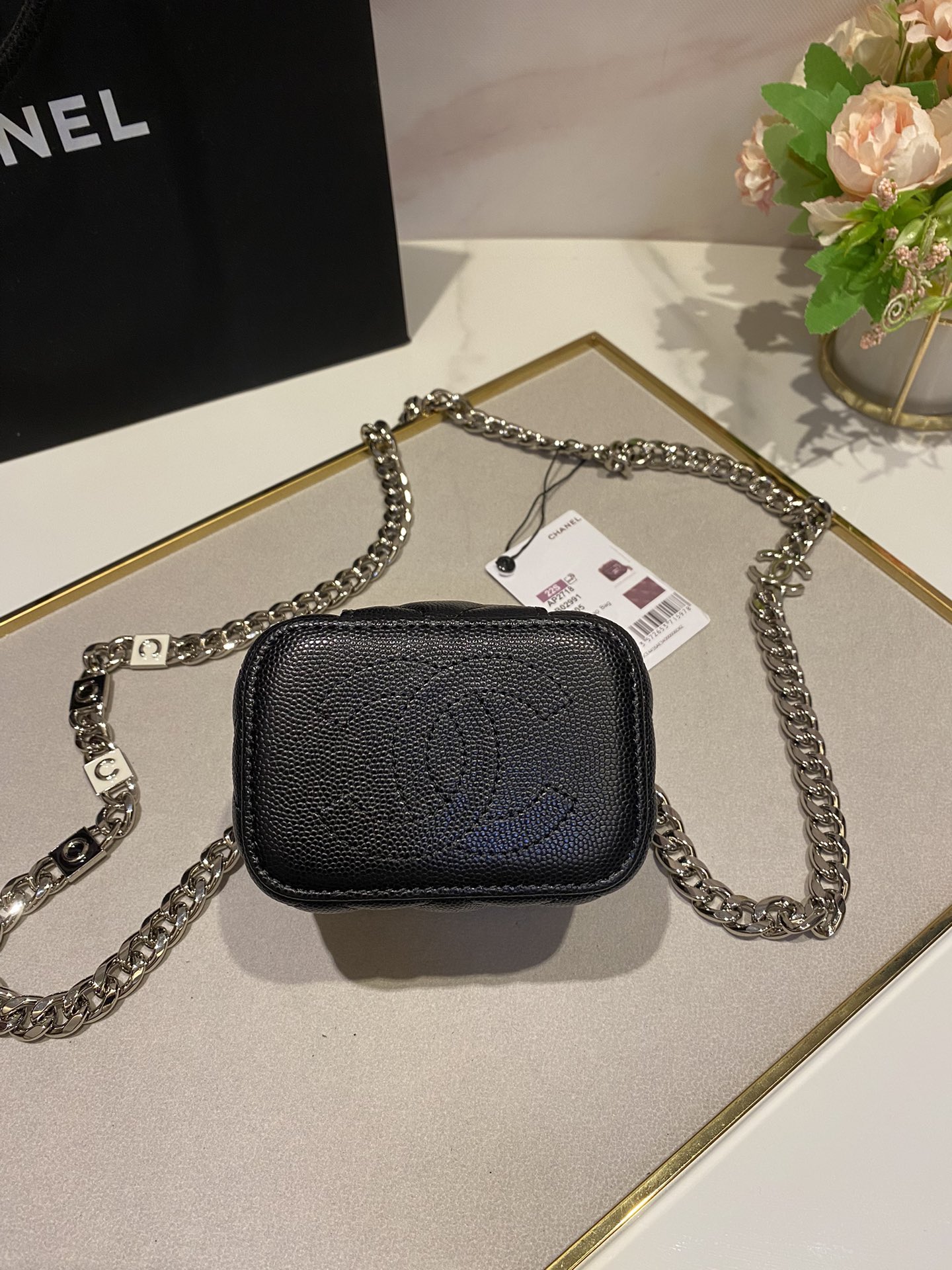 TOP CHANEL Enamel Buckle Chain Box 12*9*7cm  - SHW
