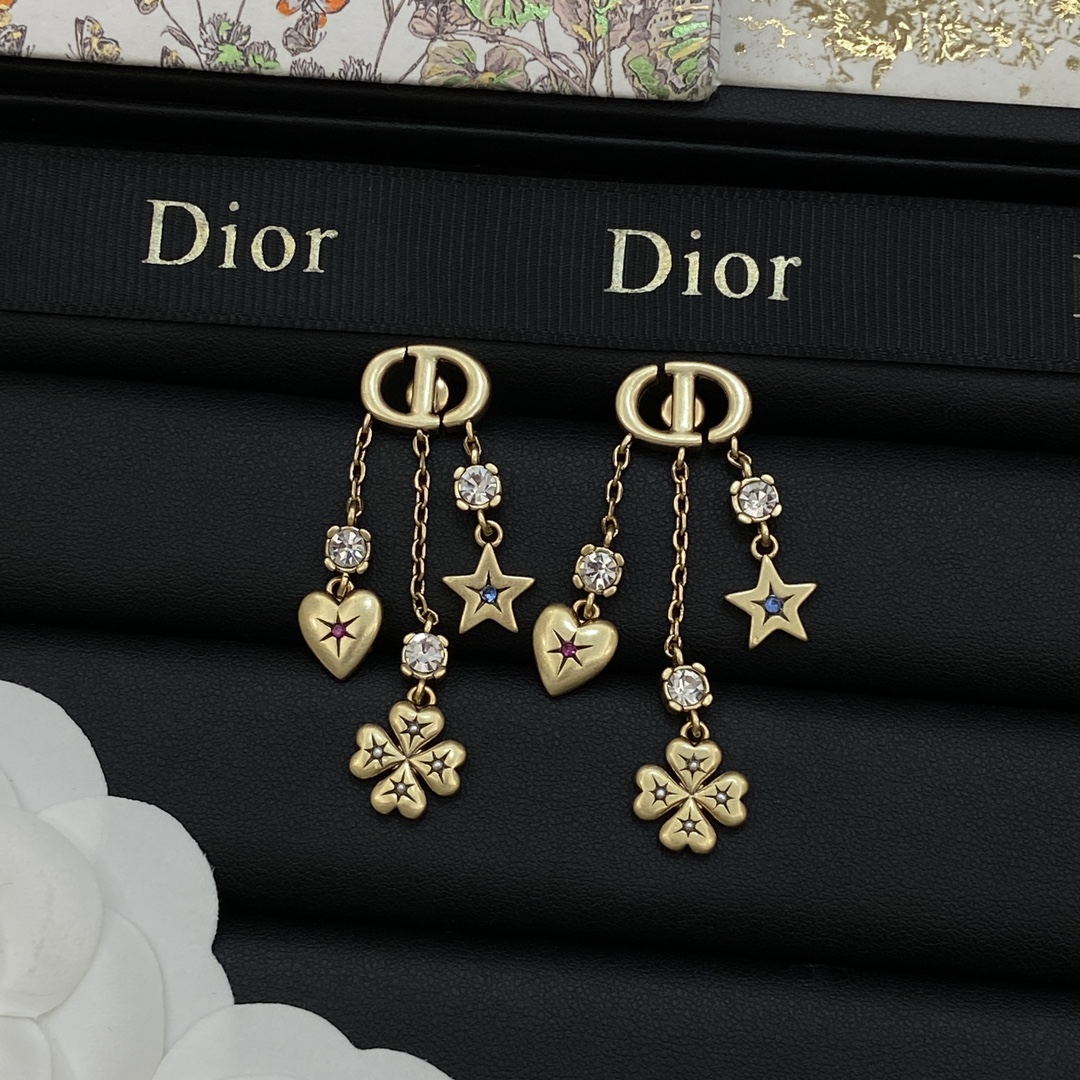 TOP Christian Dior Necklace/Earrings - Gold