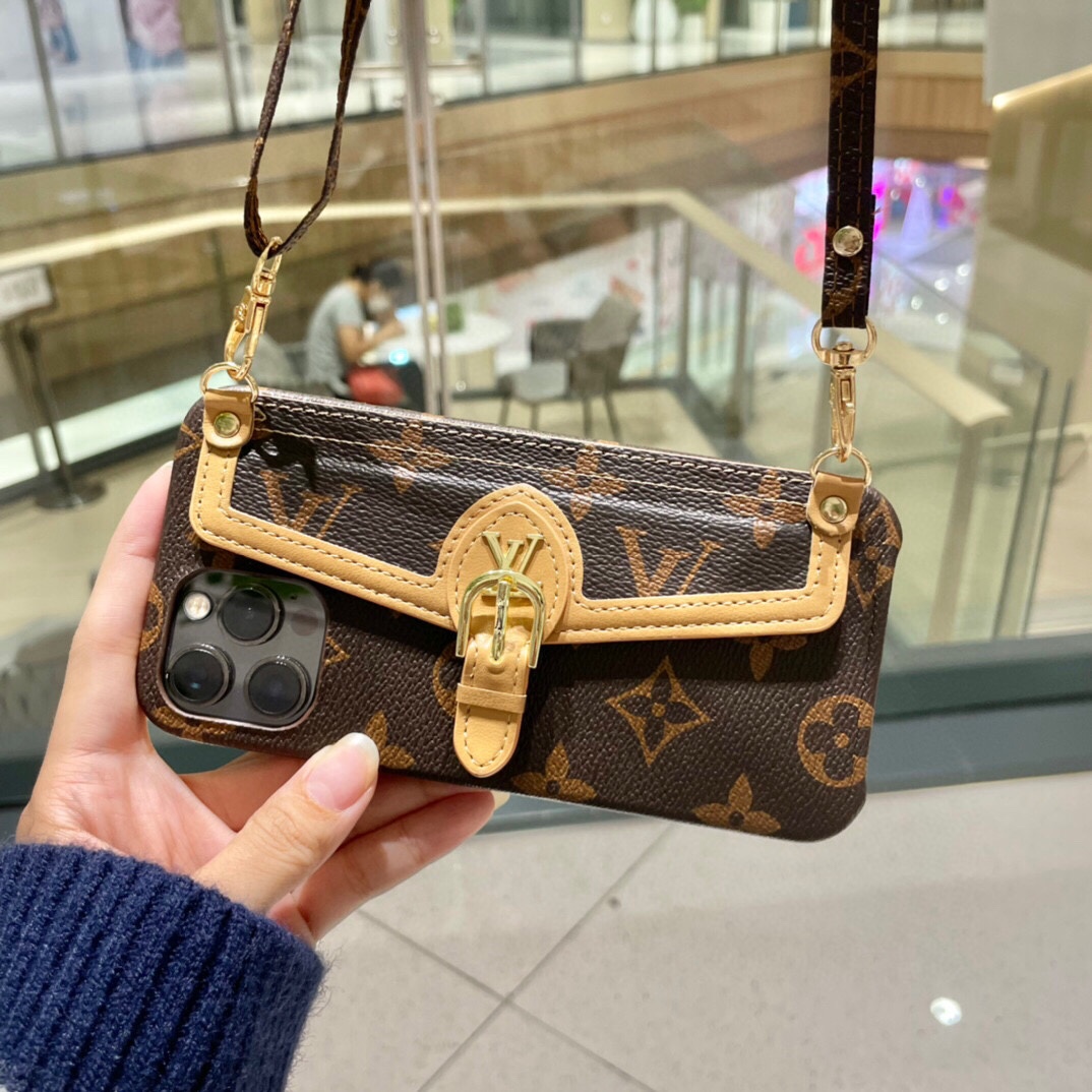 TOP Louis Vuitton LV Iphone case - 2 Color