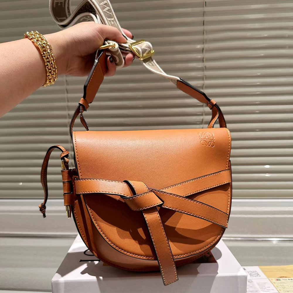 Loewe Gate Shoulder Bag Small(Replica)