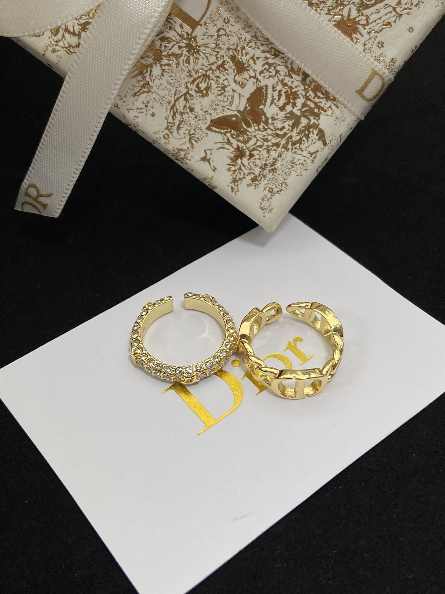 TOP Christian Dior set of three rings - Gold