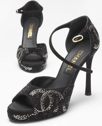 TOP CHANEL CC Stiletto Sandals - Black