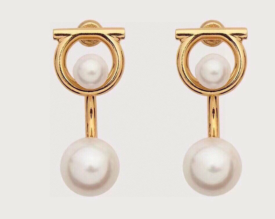 TOP Christian Dior Earrings