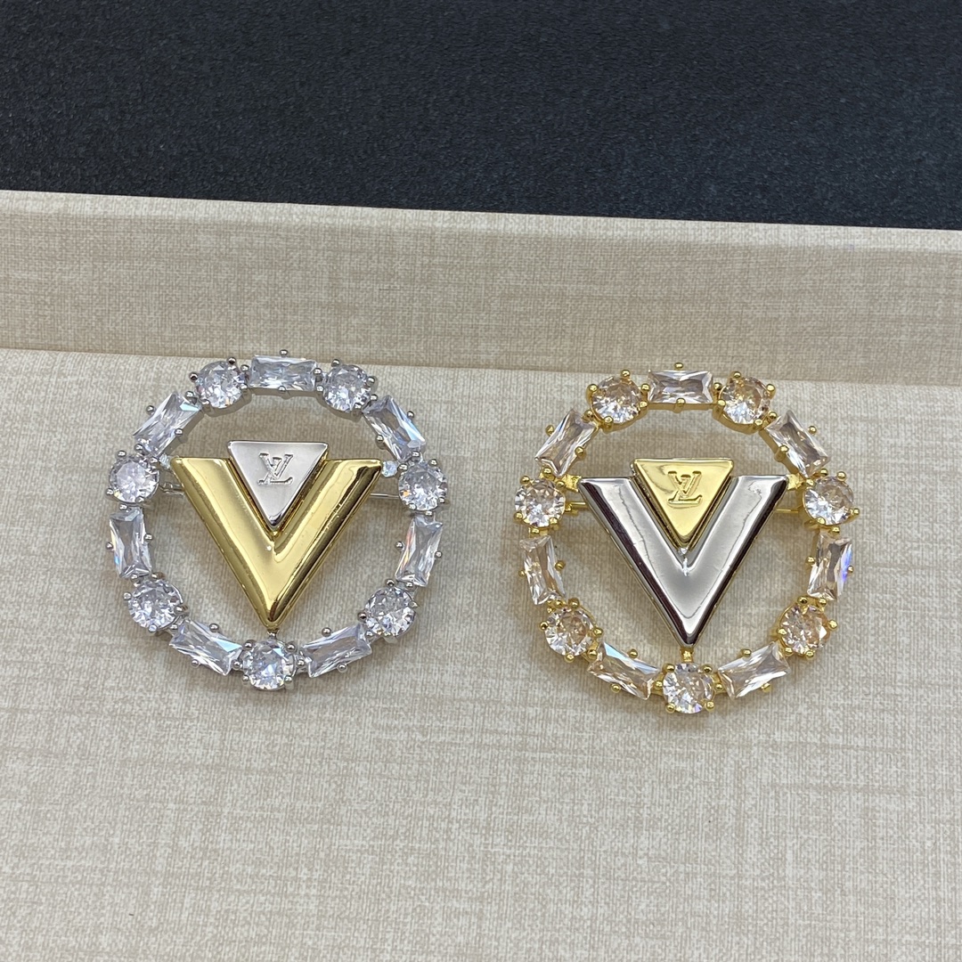 TOP Louis Vuitton LV Brooch - 2 Color