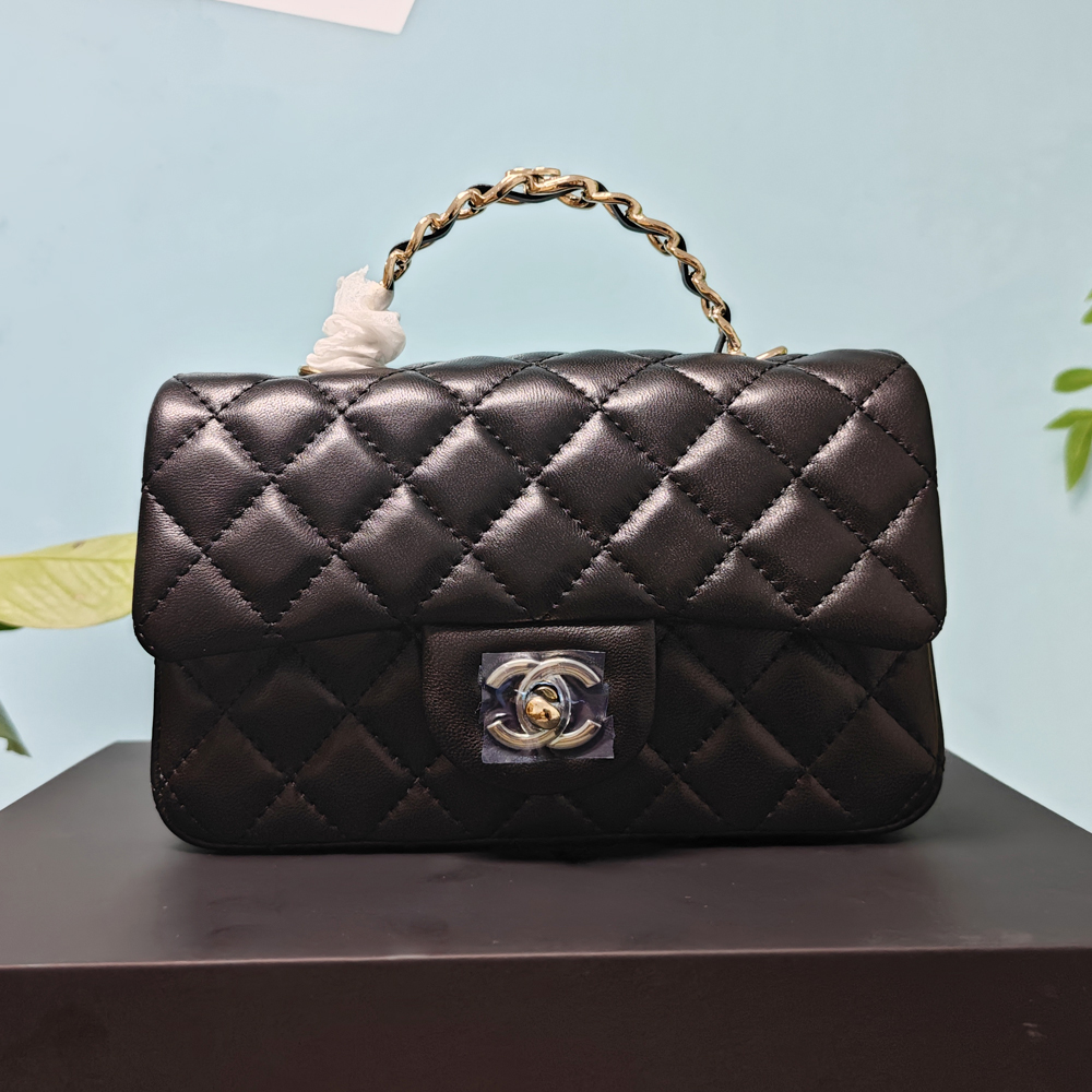 Chanel   bag with handle and flap bags（10A Mirror Version）