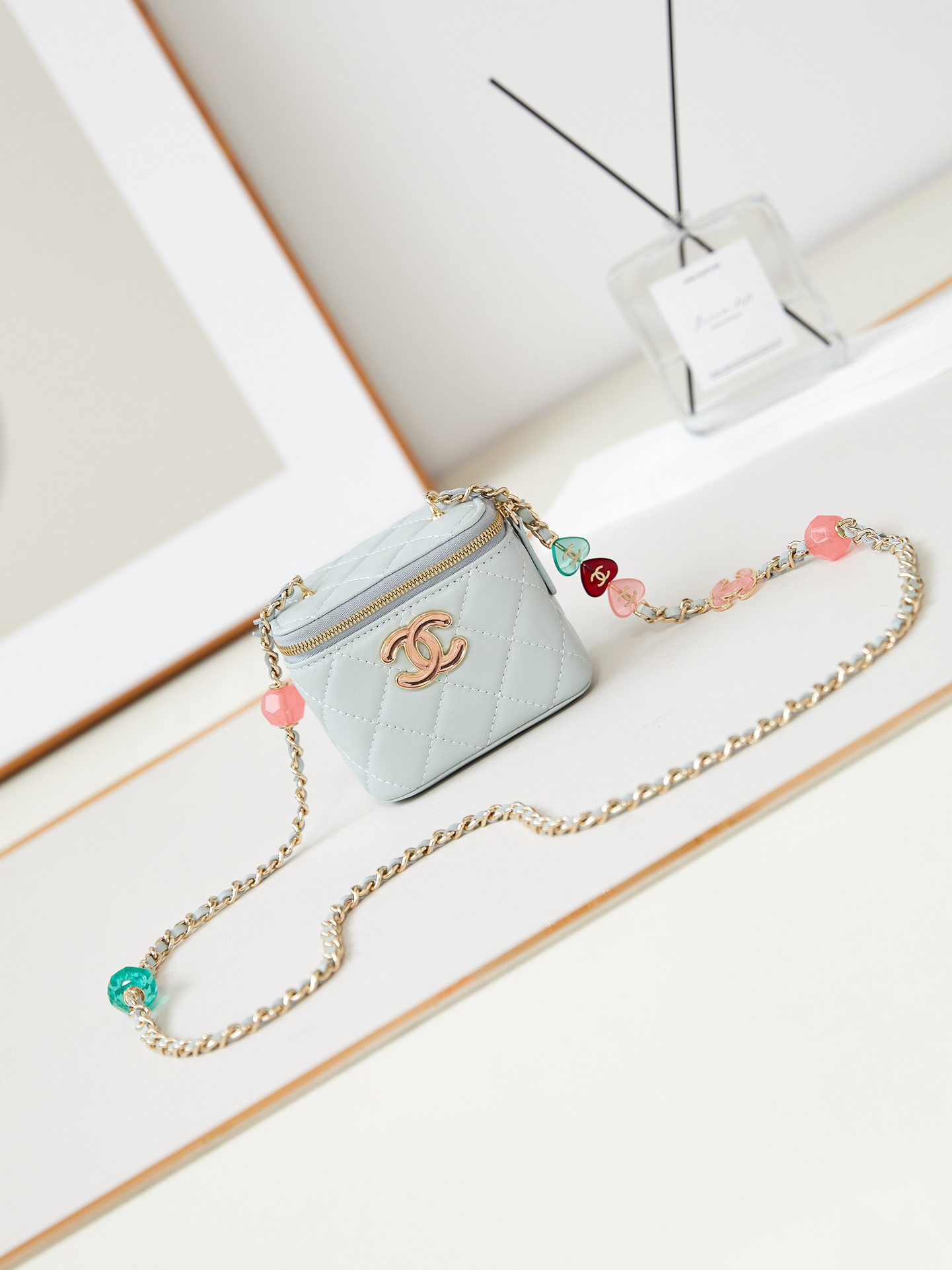 TOP CHANEL 23p Enamel Buckle Vanity Case 8.5*11*7cm - 5 Colour