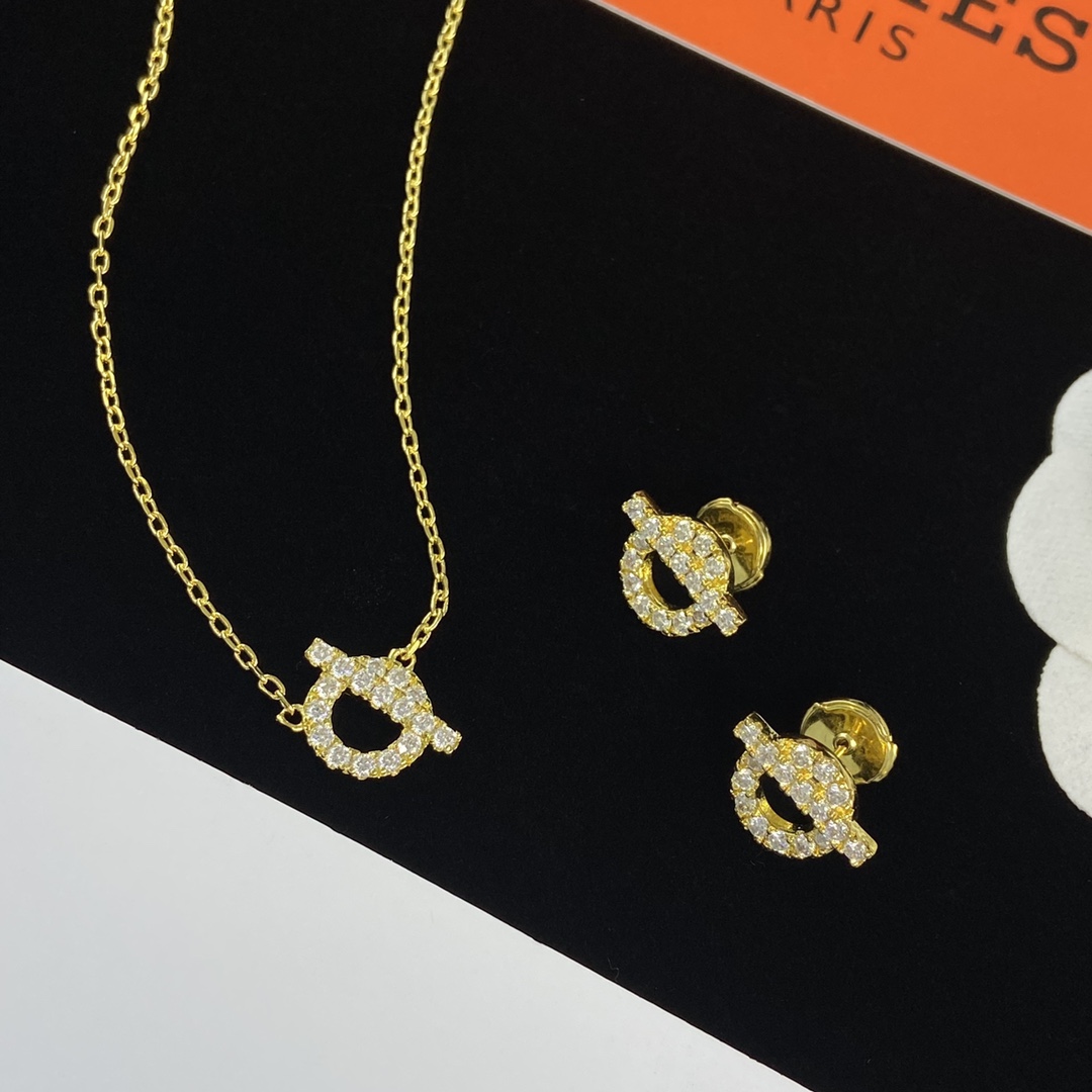 TOP HERMES Necklace Earrings Bracelet Ring Set - Gold