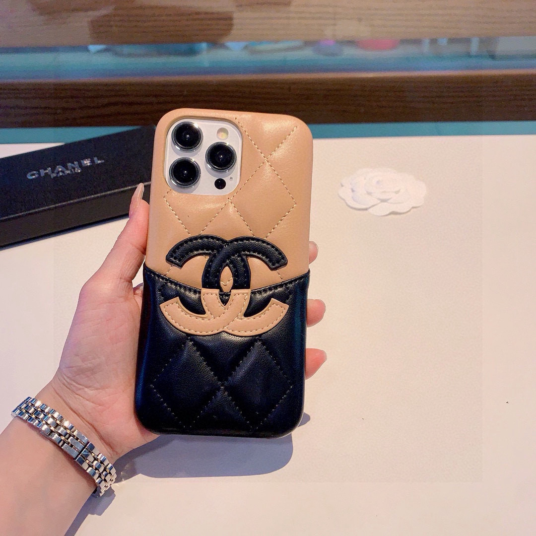 TOP CHANEL Iphone Case - 2 Colors