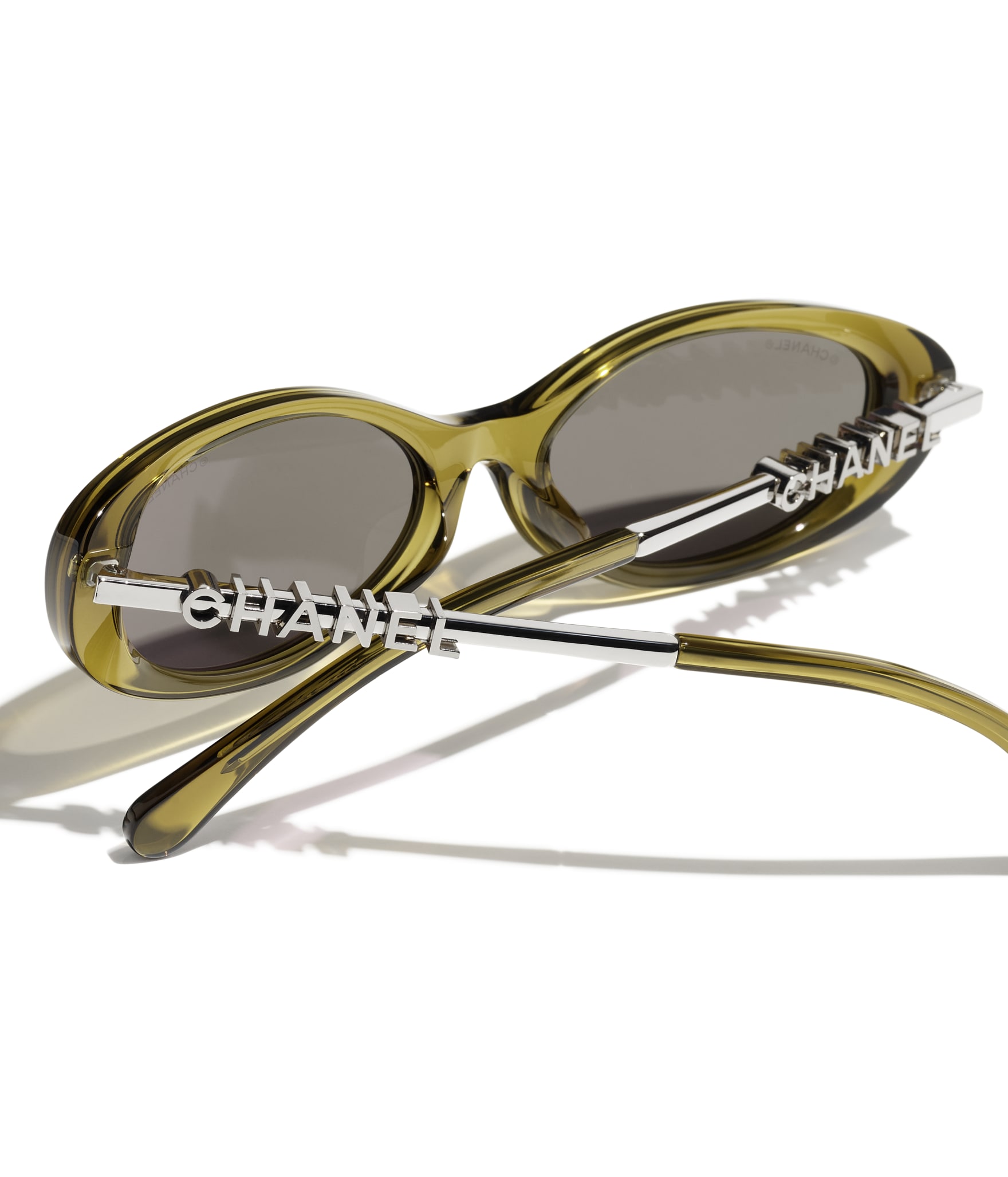 CHANEL Oval Sunglasses A71781X09961S