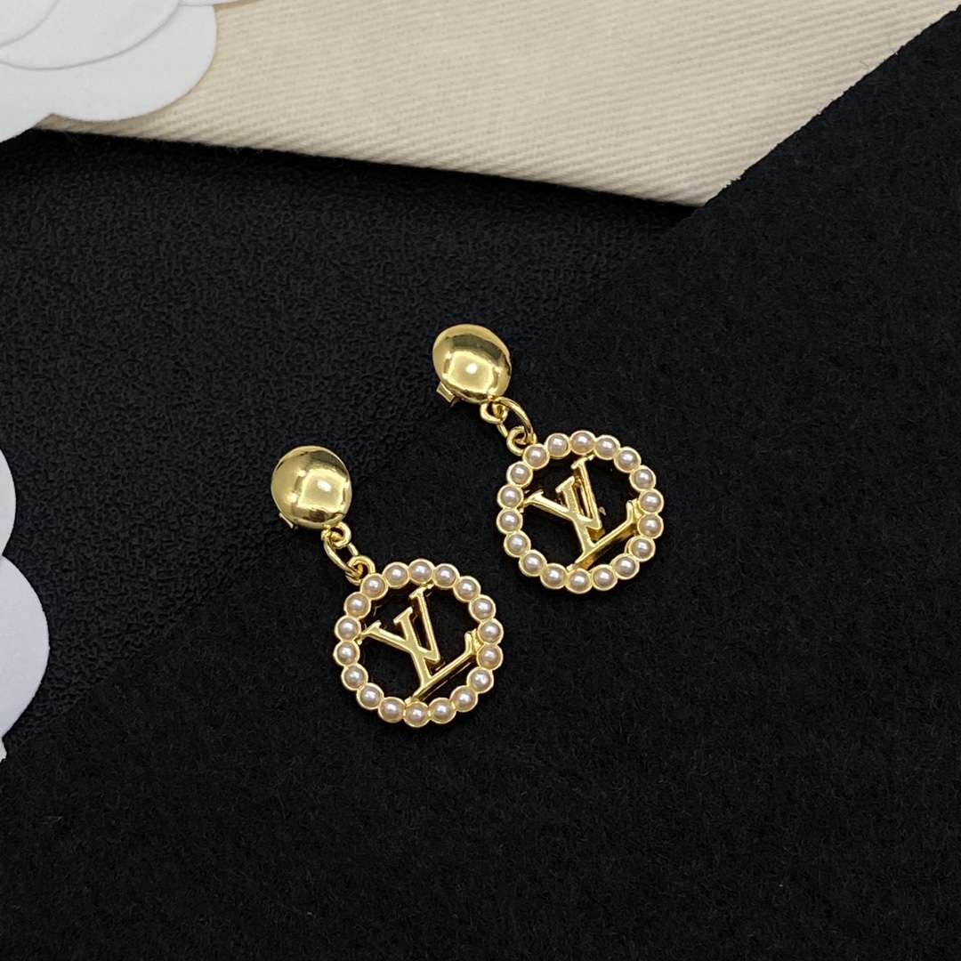 TOP Louis Vuitton LV Earrings - 2 Color
