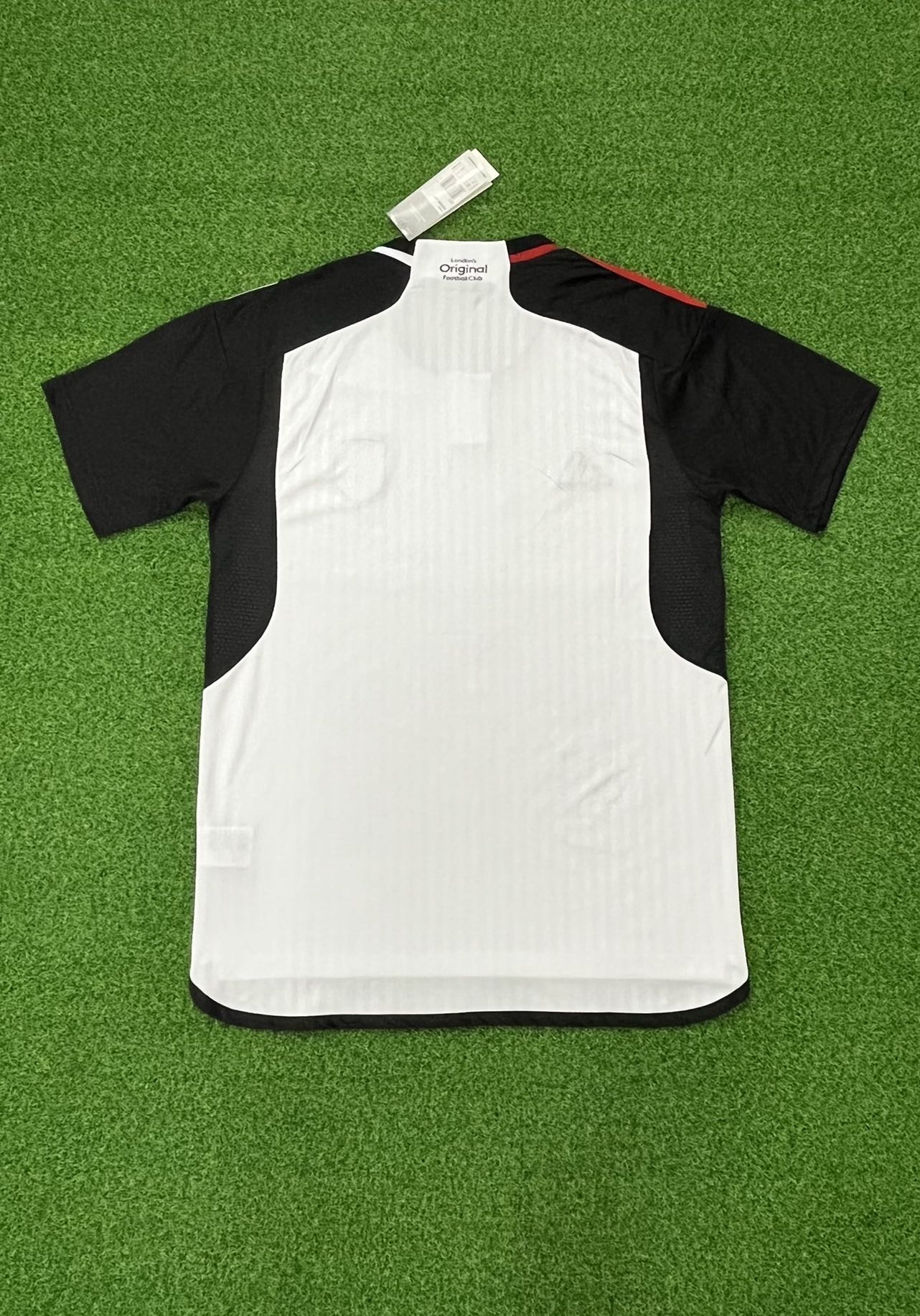 2425 Fulham Home  jersey.Player embroidery version