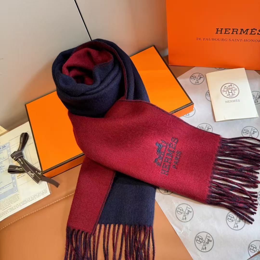 Hermès Double-faced lambswool scarf (Replica)