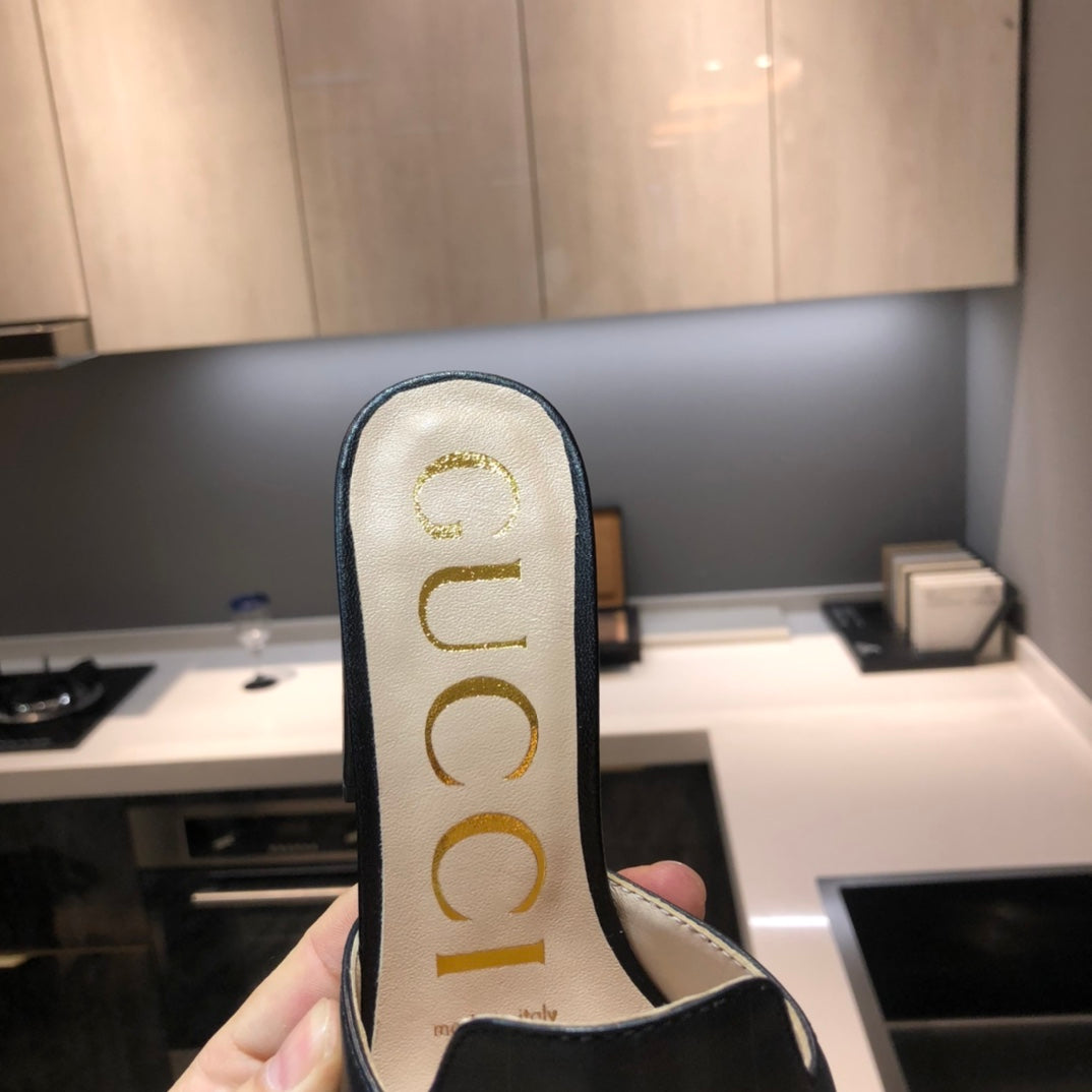 TOP GUCCI G*G Horsebit Slide Sandal Block Heels - Black