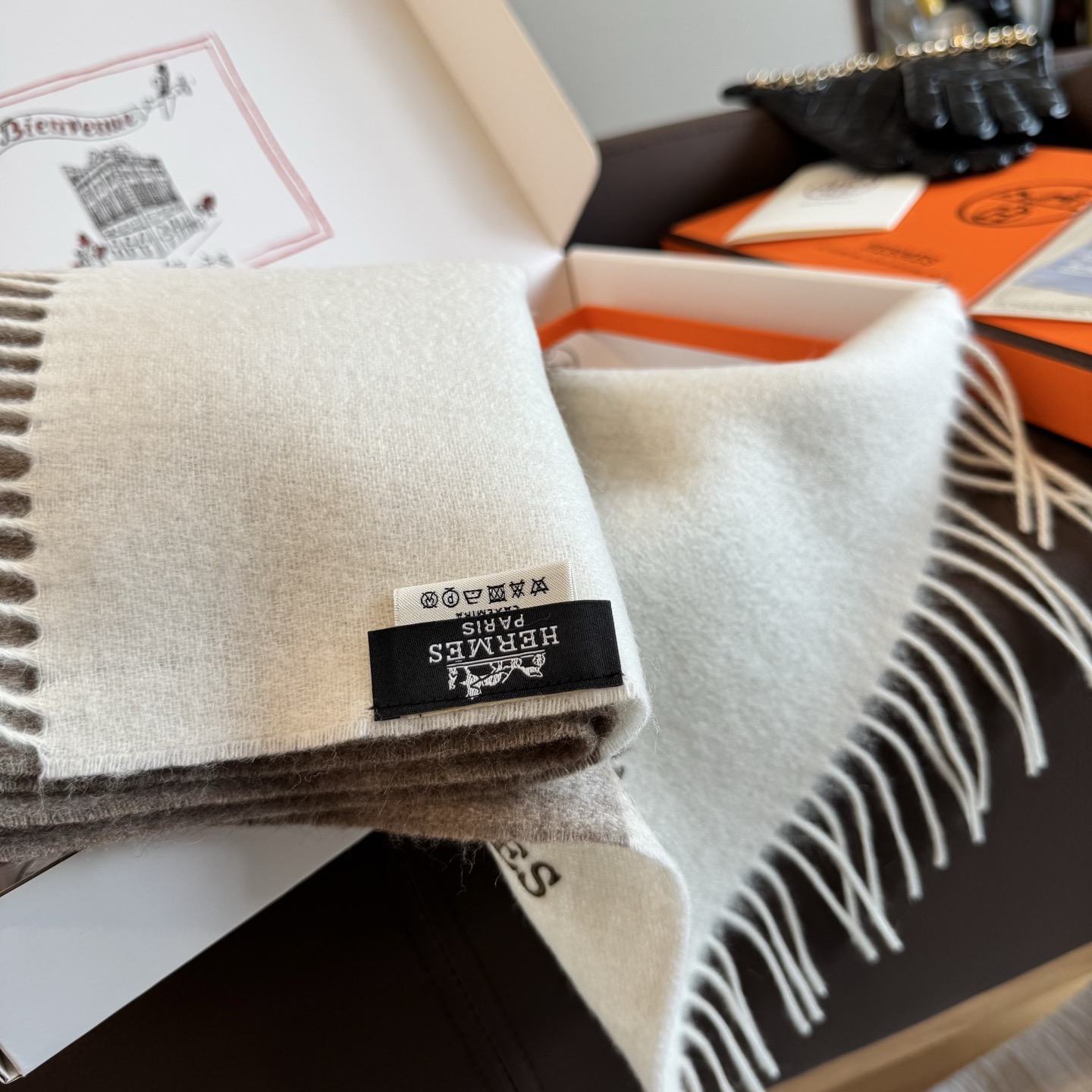 TOP HERMES Scarf with Embroidery Logo 35 x 190 cm - Gray and White