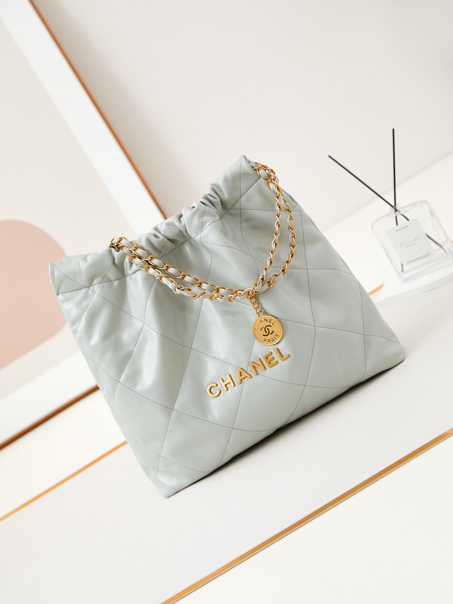 TOP CHANEL 22 Bag 35x37x7cm/39×42×8cm - Gray